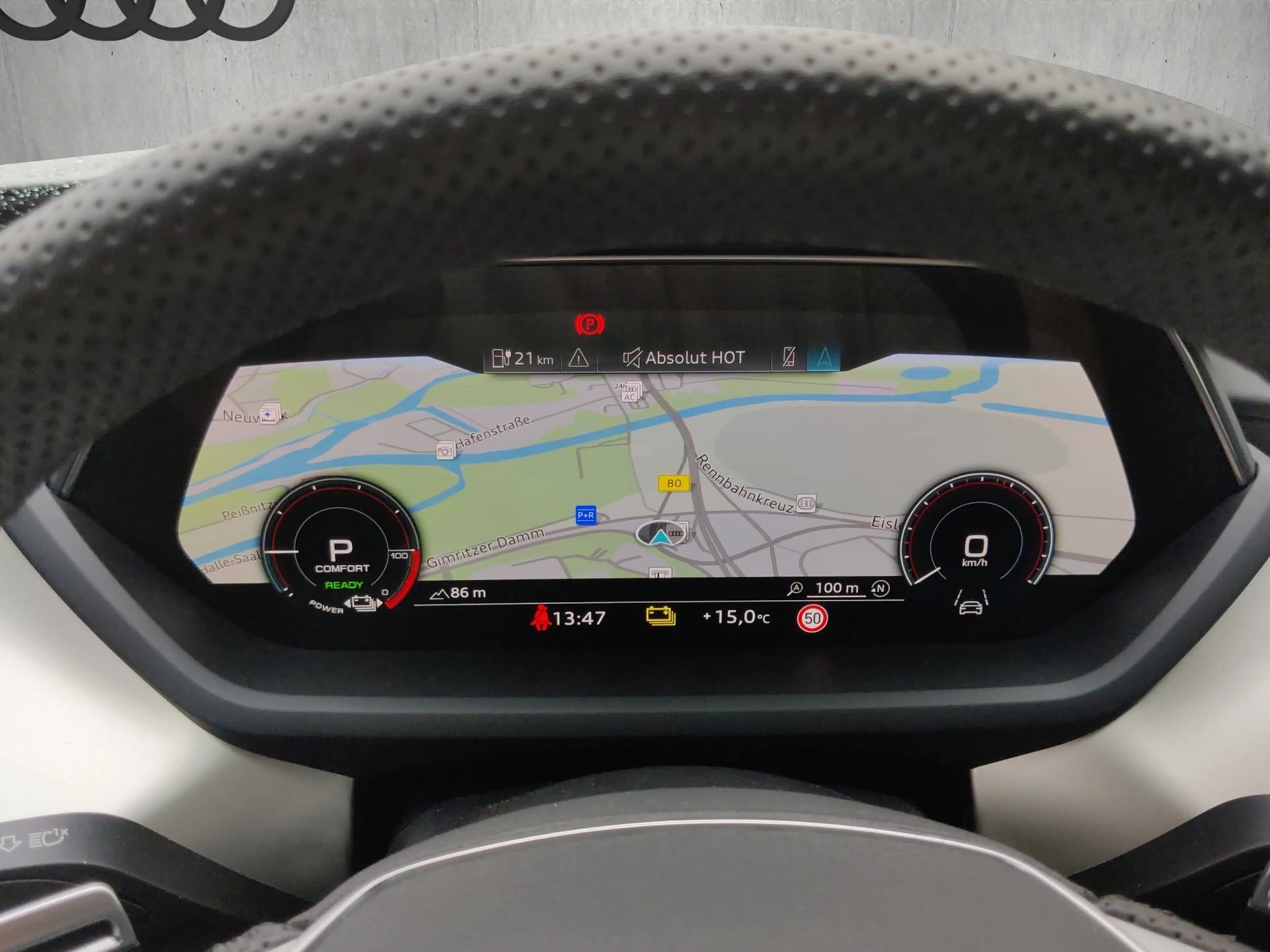 Audi e-tron GT quattro — photo 13