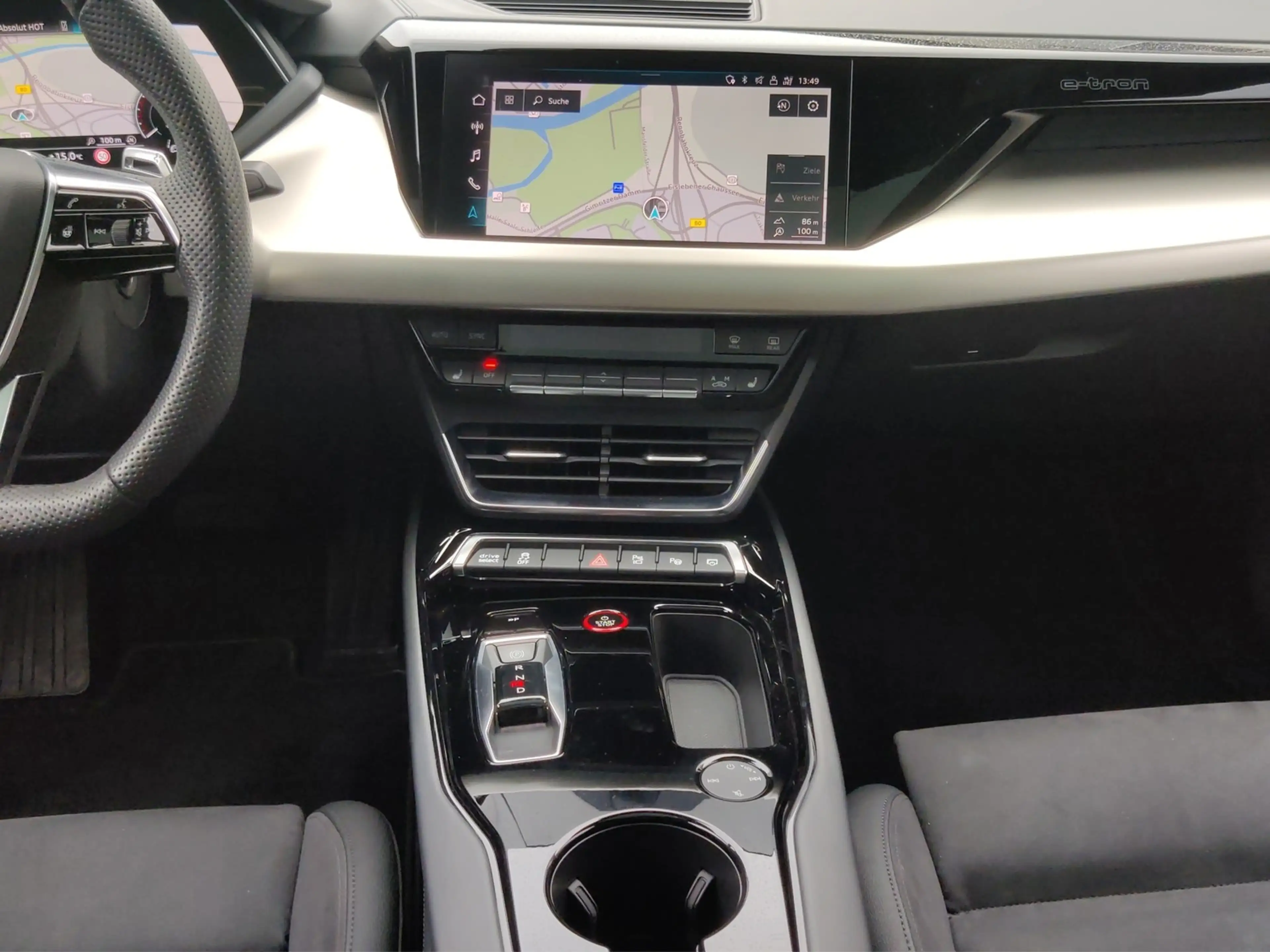 Audi e-tron GT quattro — photo 15