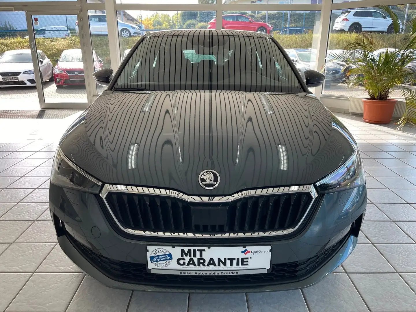 Skoda Scala 1.5 DSG Style LED*SpurAss*AppleCP*SitzHeiz Grau - 2
