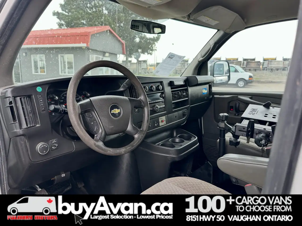 Chevrolet Chevy Van снимка Chevrolet Chevy Van