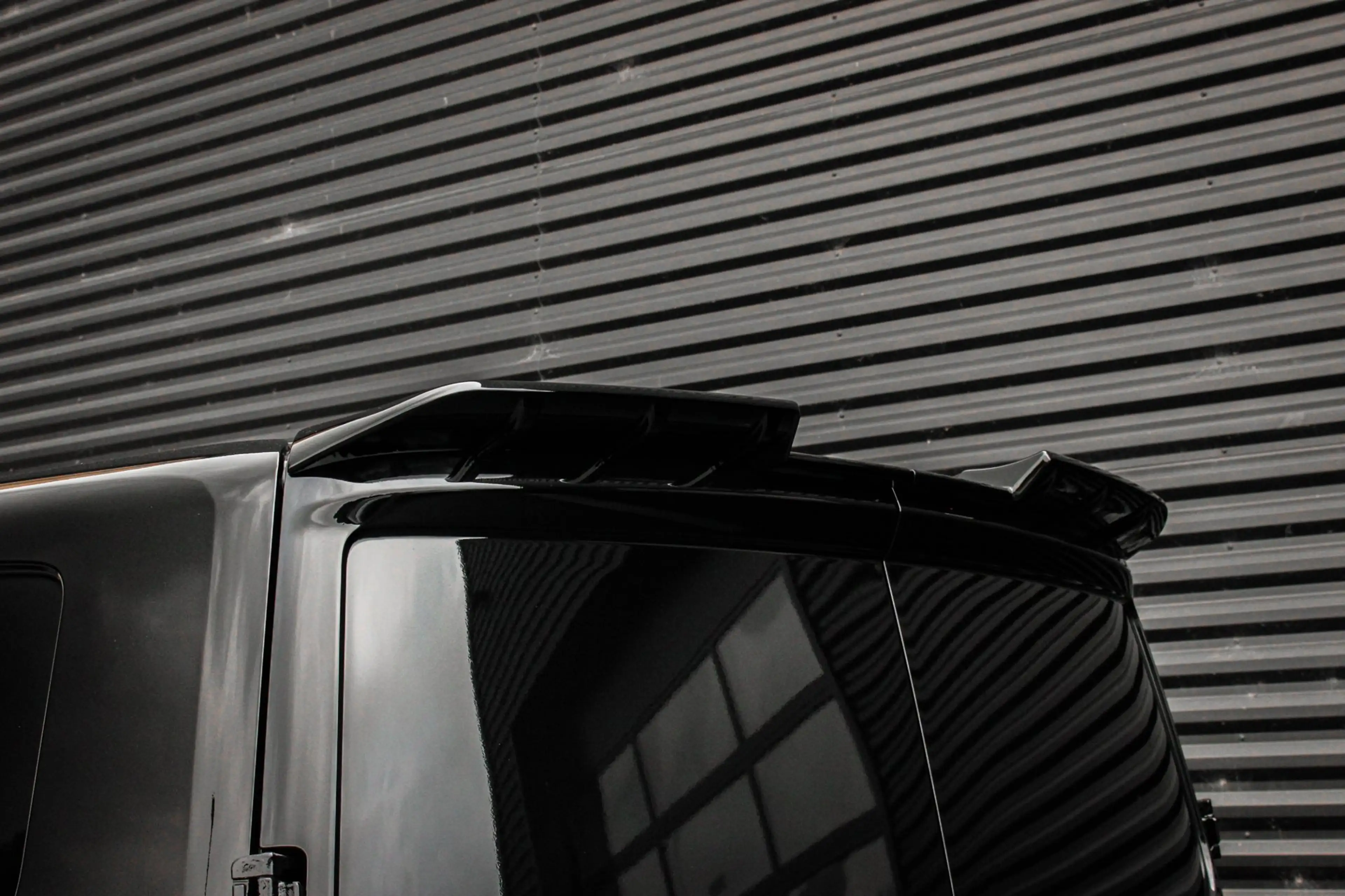 Ford E-Transit Cust. 340 L2H1 Limited 71 kWh 218PK / RAPTOR EDITO — photo 34