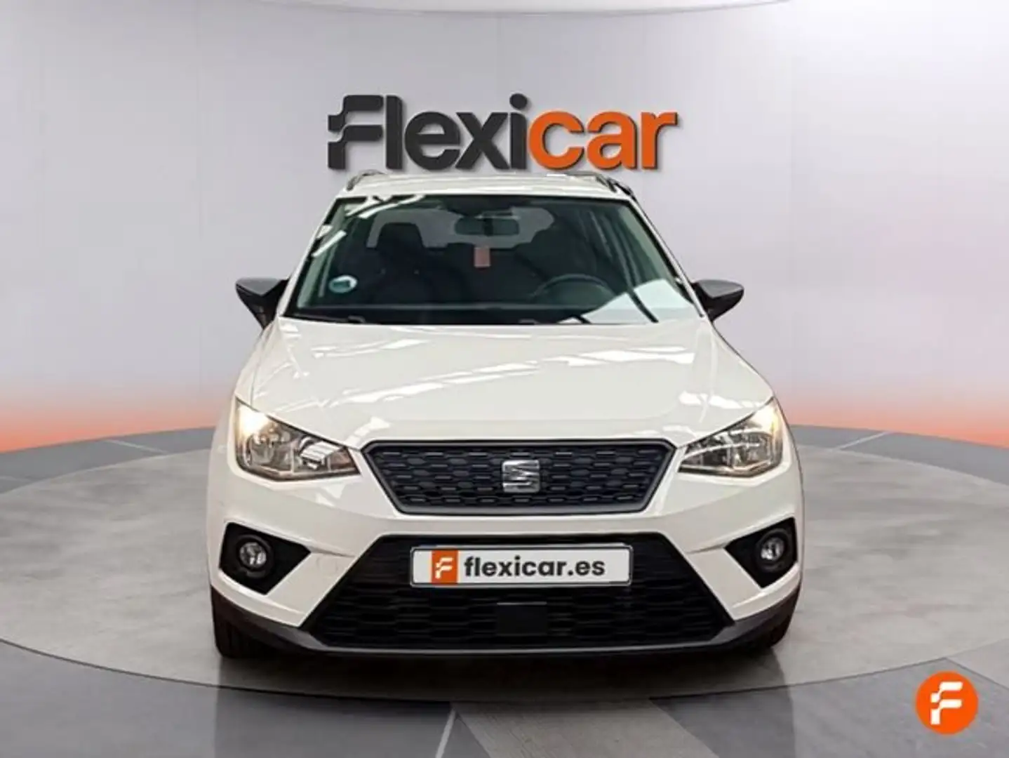 SEAT Arona 1.6TDI CR S&S Reference Plus 95 Blanco - 2