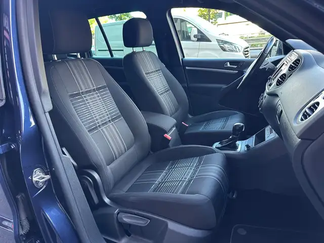 Volkswagen Tiguan view 11