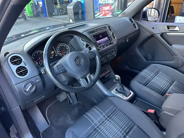 Volkswagen Tiguan view 9