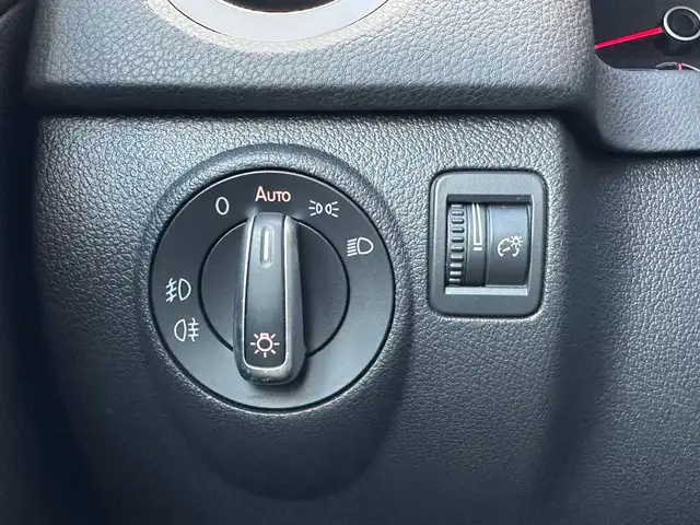 Volkswagen Tiguan view 22
