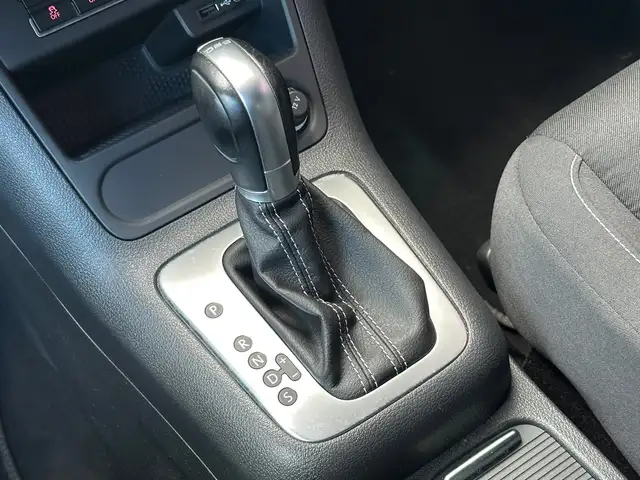 Volkswagen Tiguan view 16