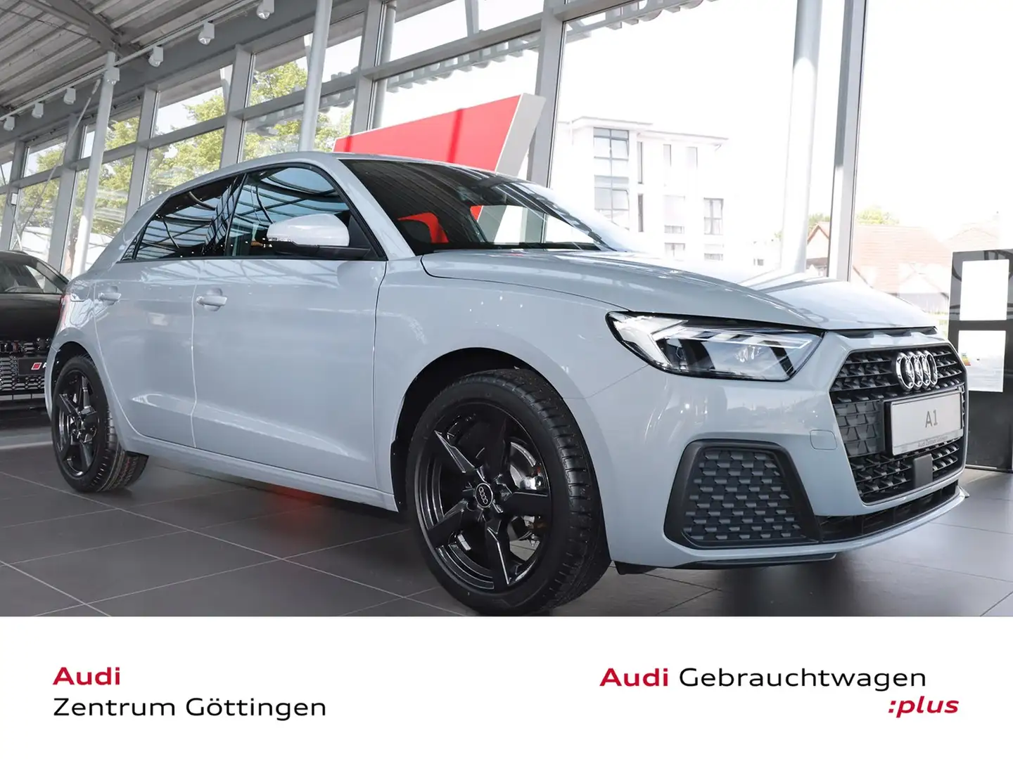 Audi A1 Sportb. 25 TFSI Str. LED+INFOTAINM.pl.+PH.BOX Grau - 2