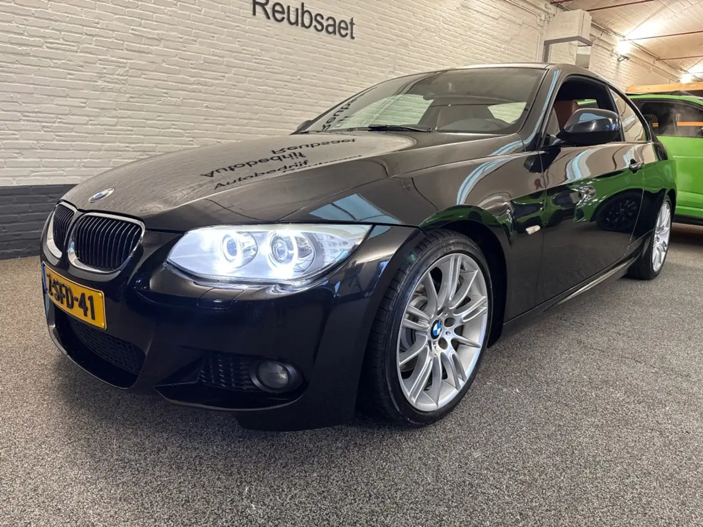 BMW 325 325I BusinessLine Sport M-Pakket NAP Leder Navi Cr Noir - 2