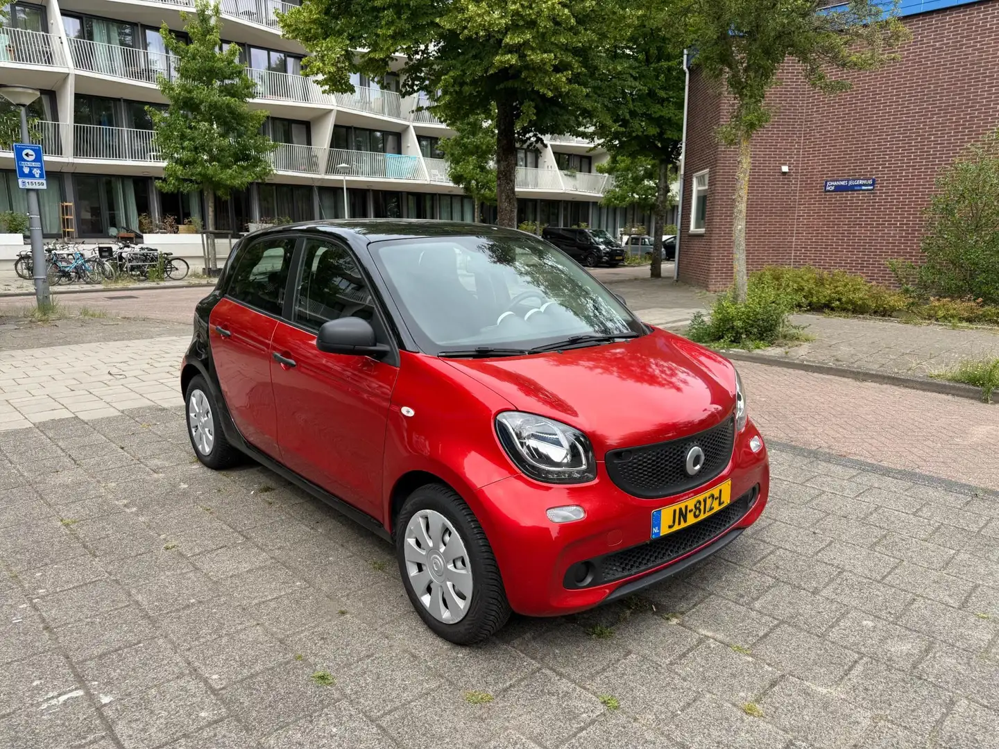smart forFour 1.0 Pure NAP Airco Cruise Rood - 1