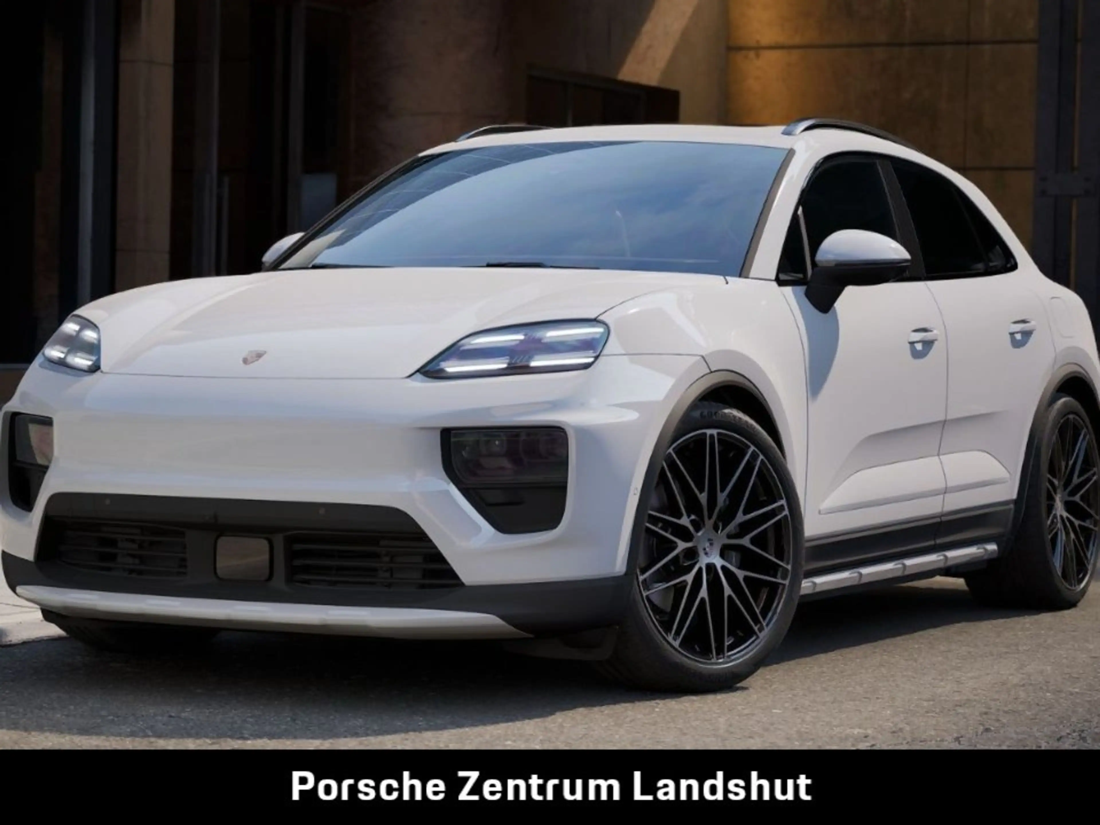 Porsche Macan 4 | Business-Paket | Remote ParkAssist |