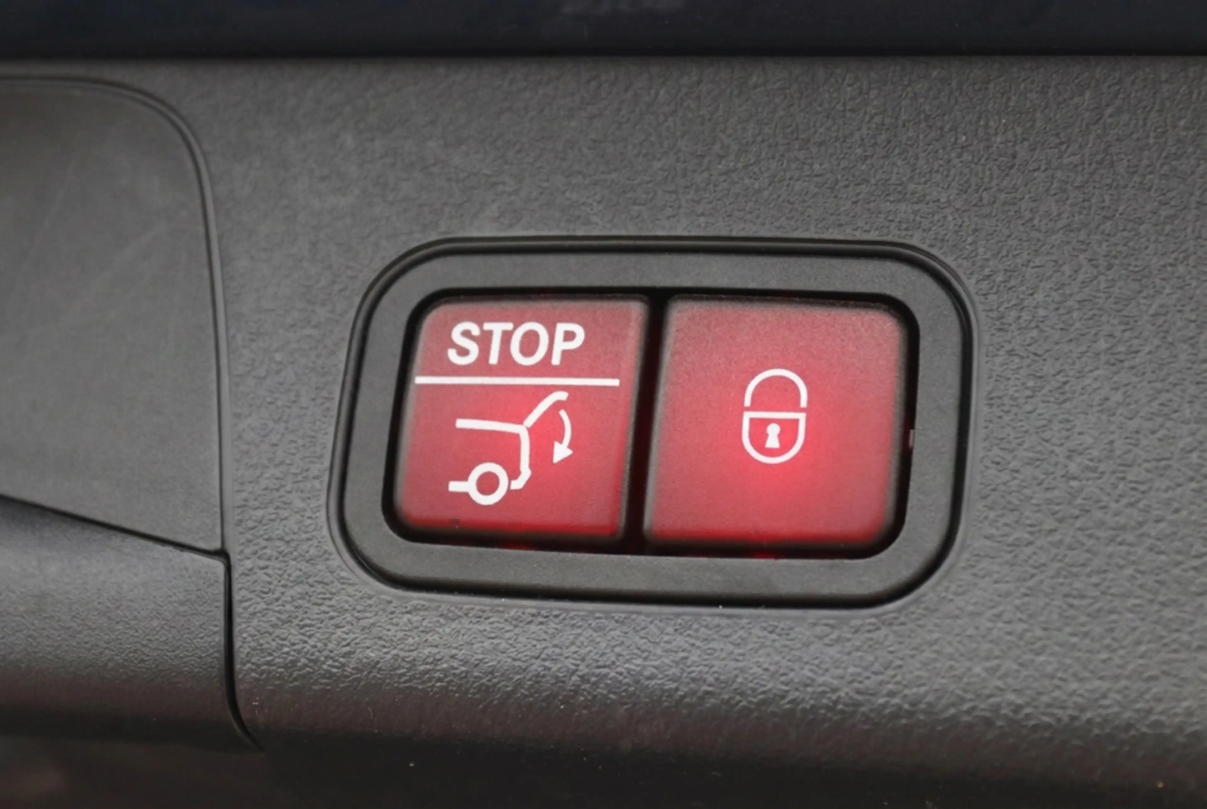 Mercedes-Benz EQB 350 EQB 4Matic 100% SOH l 7 P l Pano l 360 l HUD l VOL — photo 15
