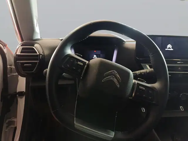 Citroen C4 view 15
