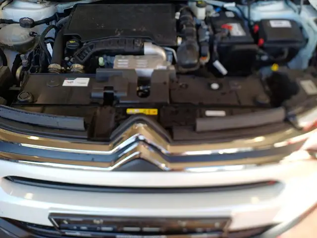 Citroen C4 view 8