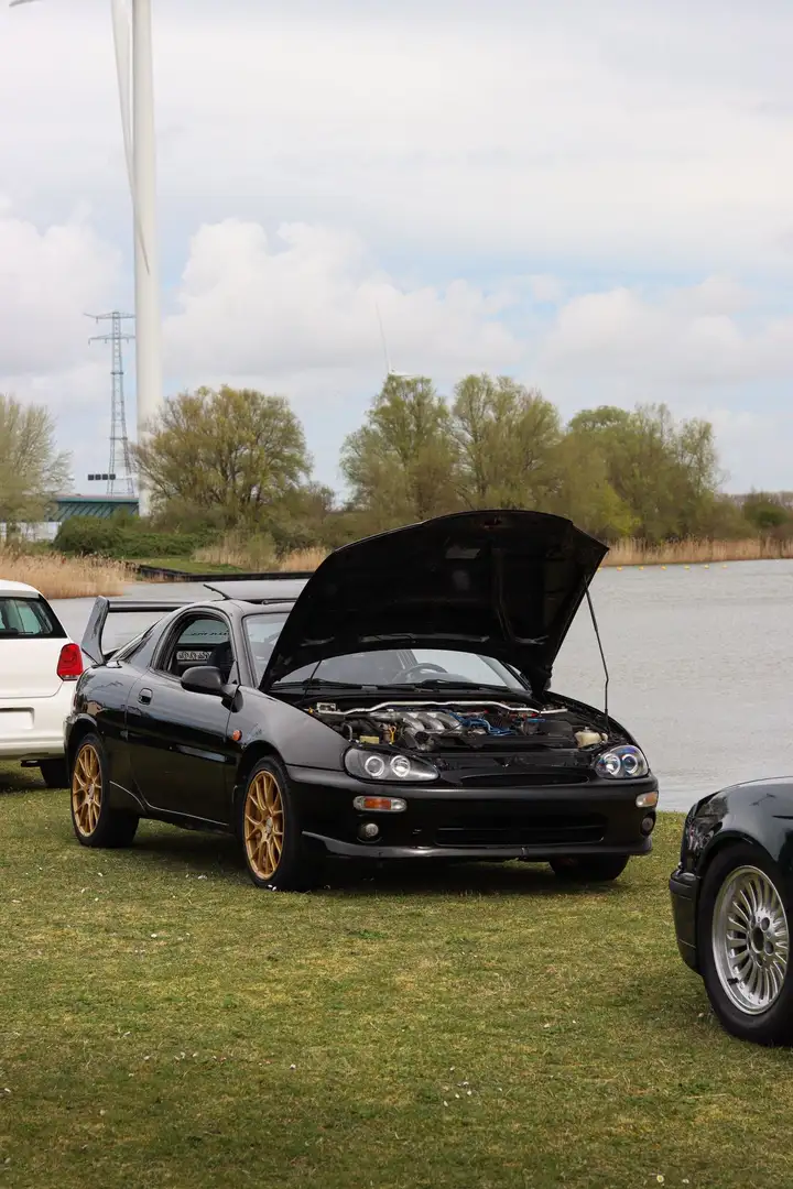 Mazda MX-3 1.8i V6 Schwarz - 2