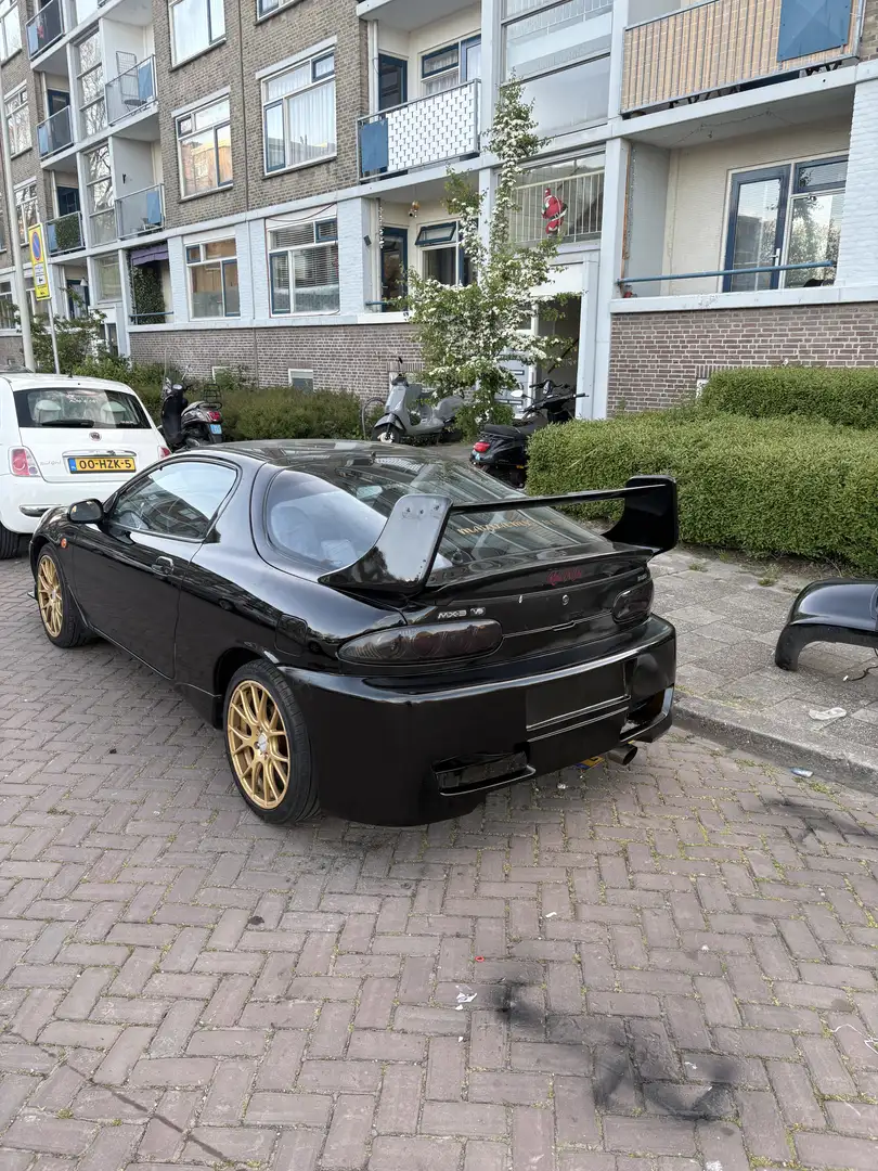 Mazda MX-3 1.8i V6 Schwarz - 1
