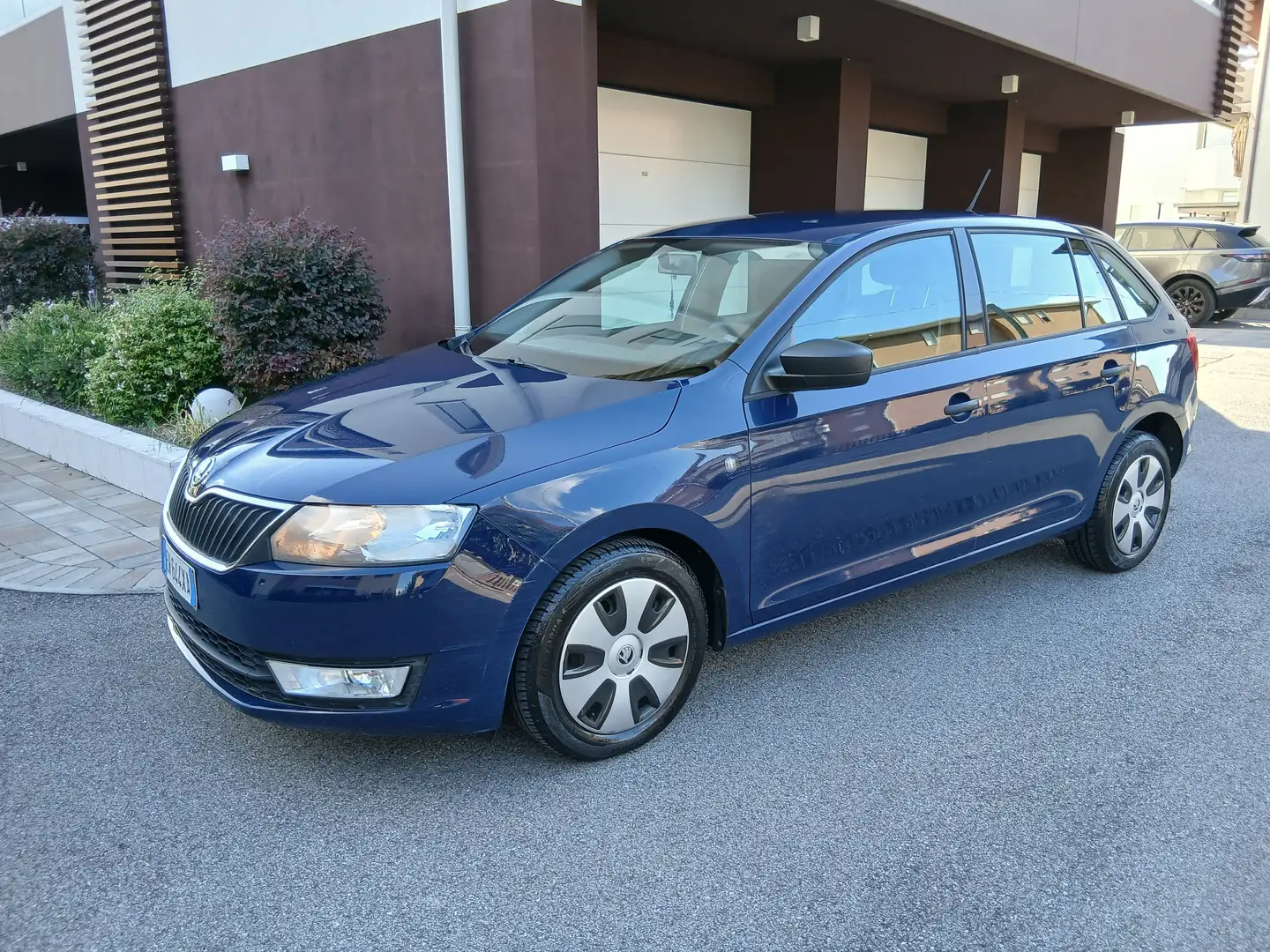 Skoda Rapid/Spaceback 1.2 tsi Active 86cv neopatentati tua a € 185 Bleu - 1