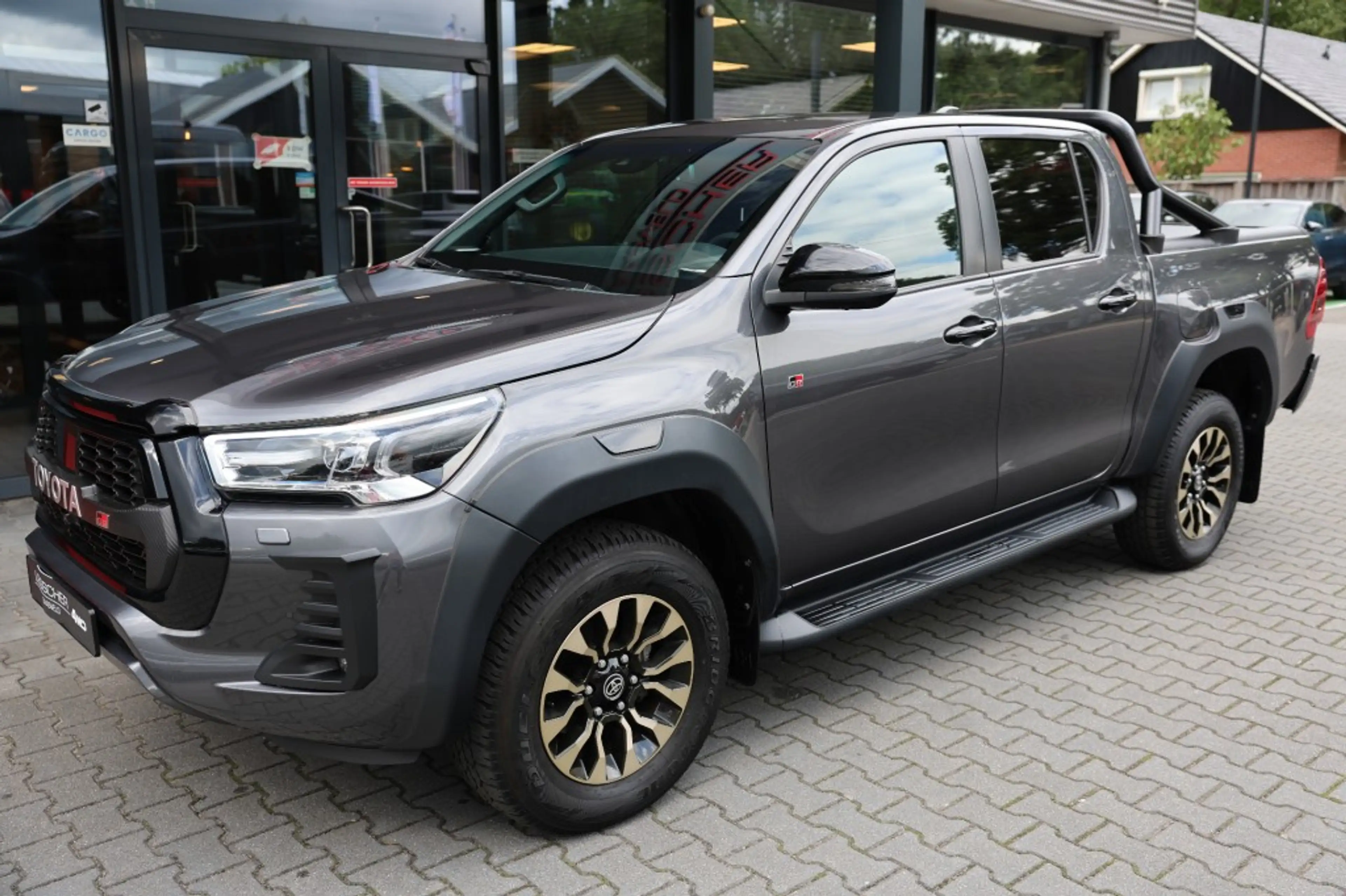 Toyota Hilux 2.8 D-4D DUBBEL CABIN GR SPORT A/T 2 ZITS 4WD VAN — photo 26