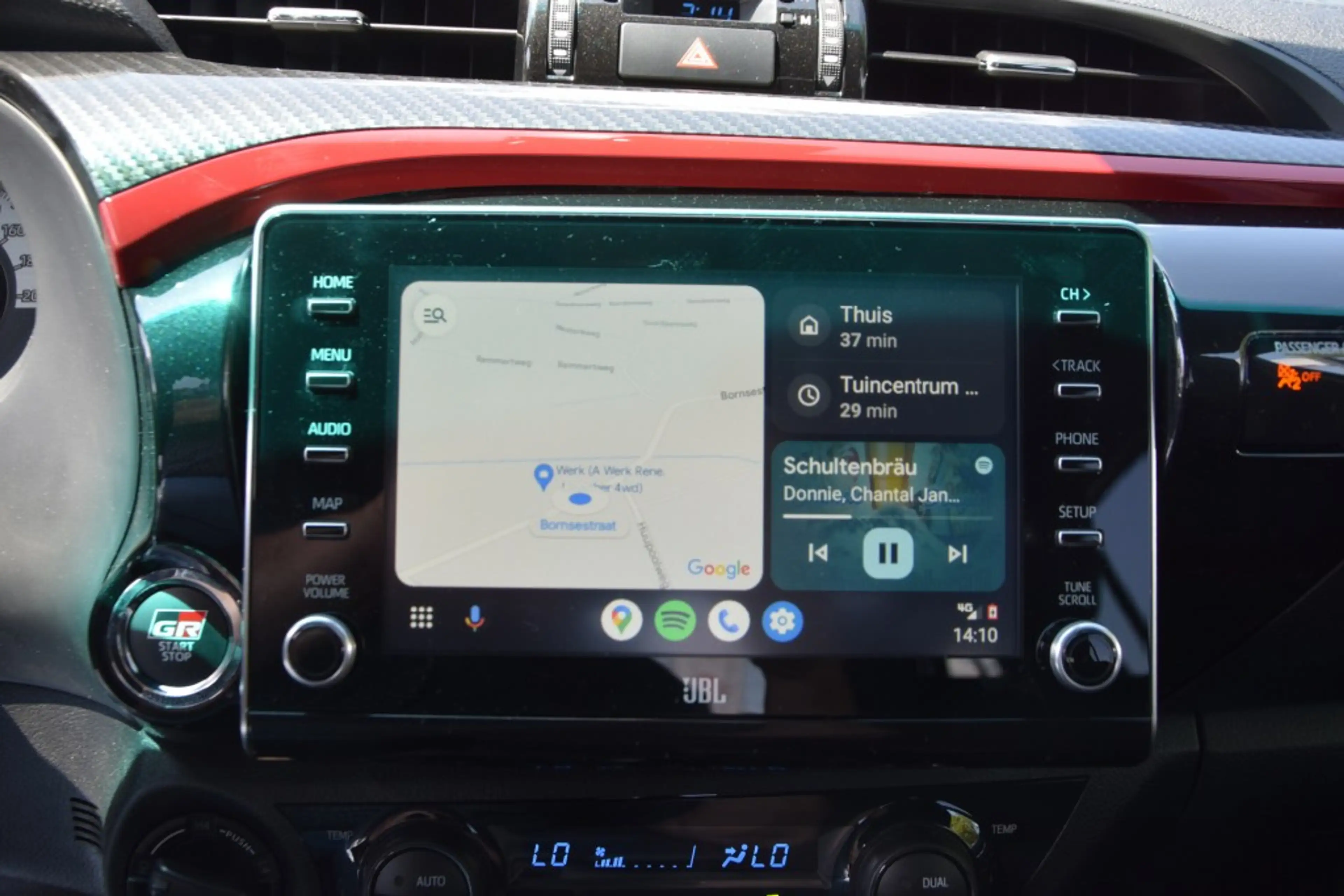 Toyota Hilux 2.8 D-4D DUBBEL CABIN GR SPORT A/T 2 ZITS 4WD VAN — photo 14