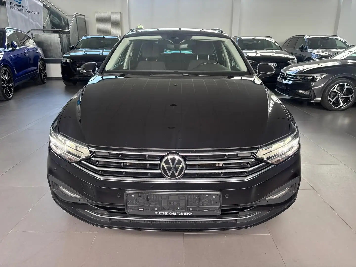 Volkswagen Passat Variant 2.0 Tdi DSG Business AHK/ACC Schwarz - 2