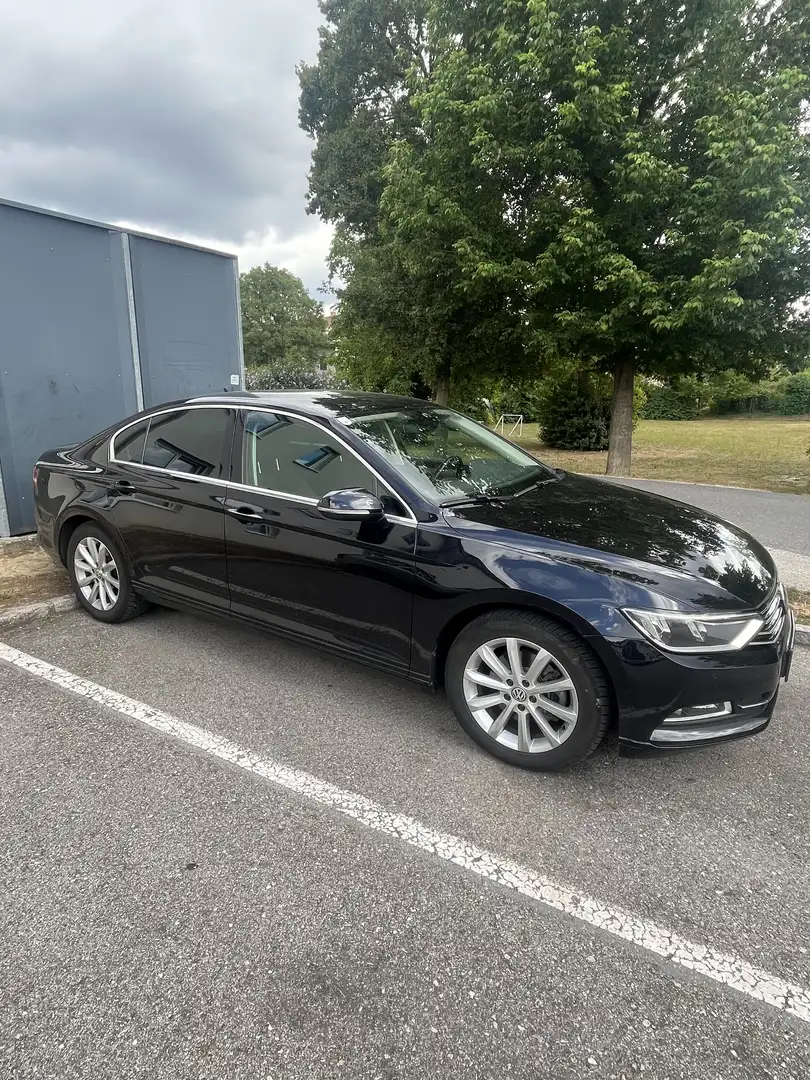 Volkswagen Passat Comfortline 2,0 TDI - 1