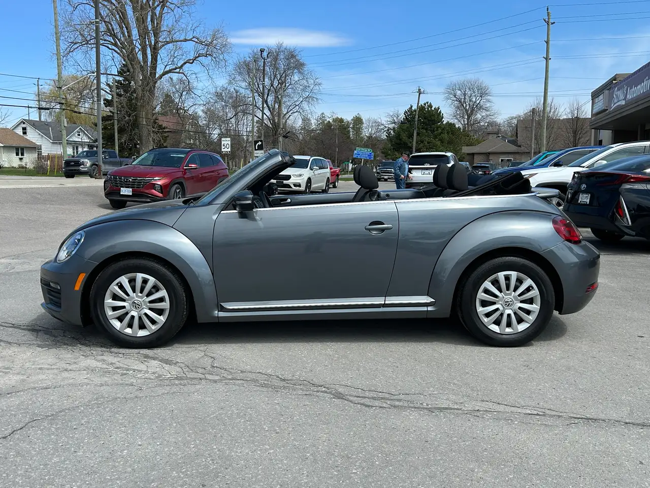 Volkswagen Beetle снимка Volkswagen Beetle