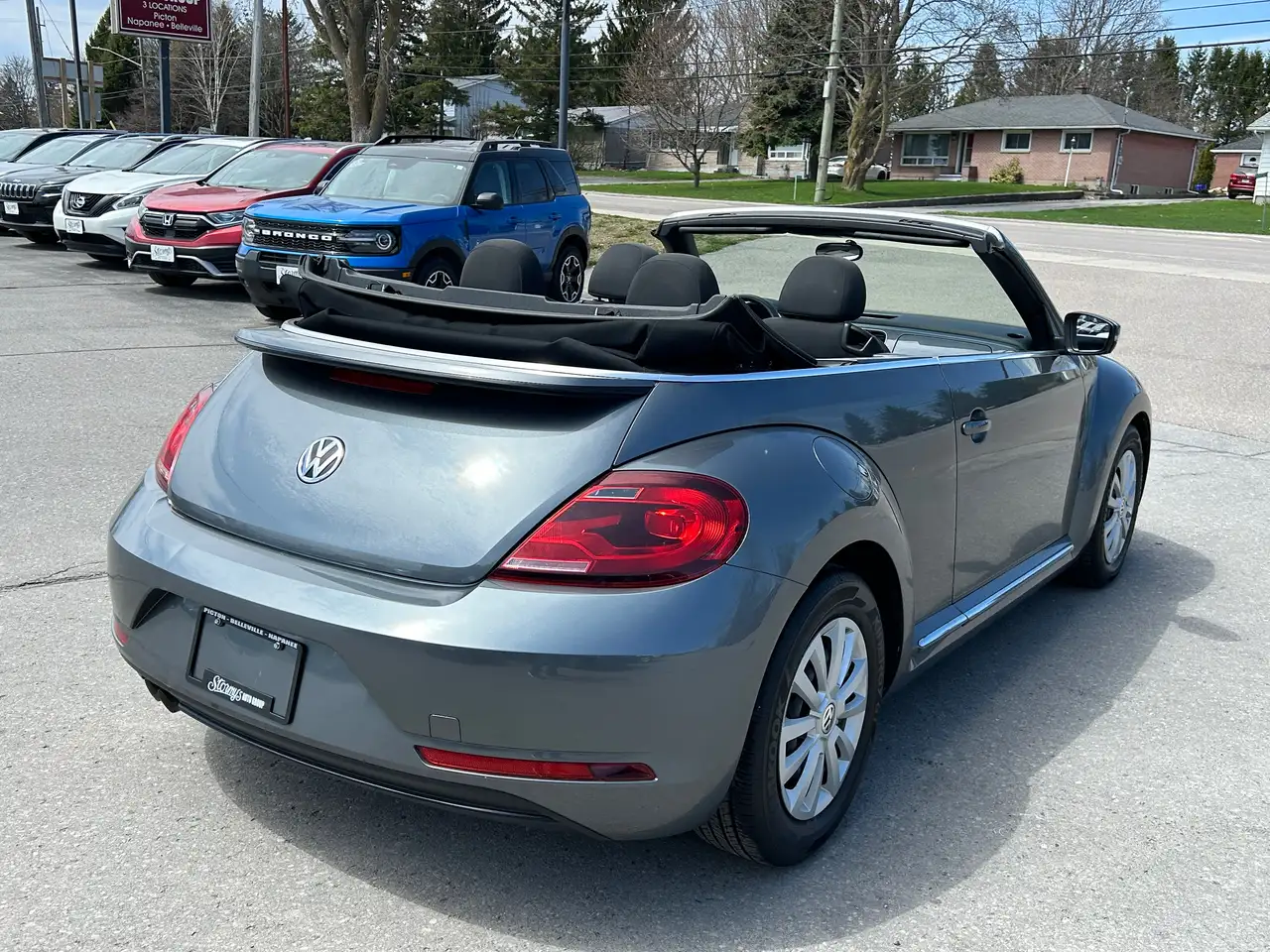Volkswagen Beetle снимка Volkswagen Beetle