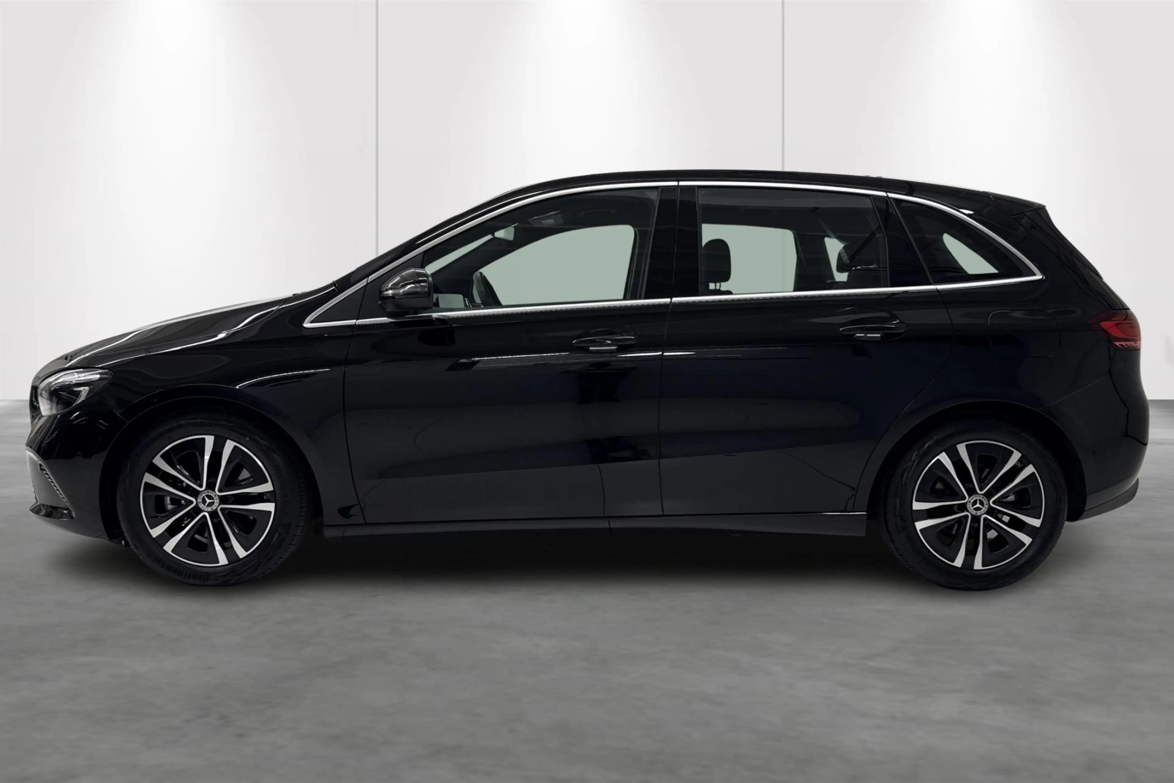 Mercedes-Benz B 180 B Business Line — photo 3