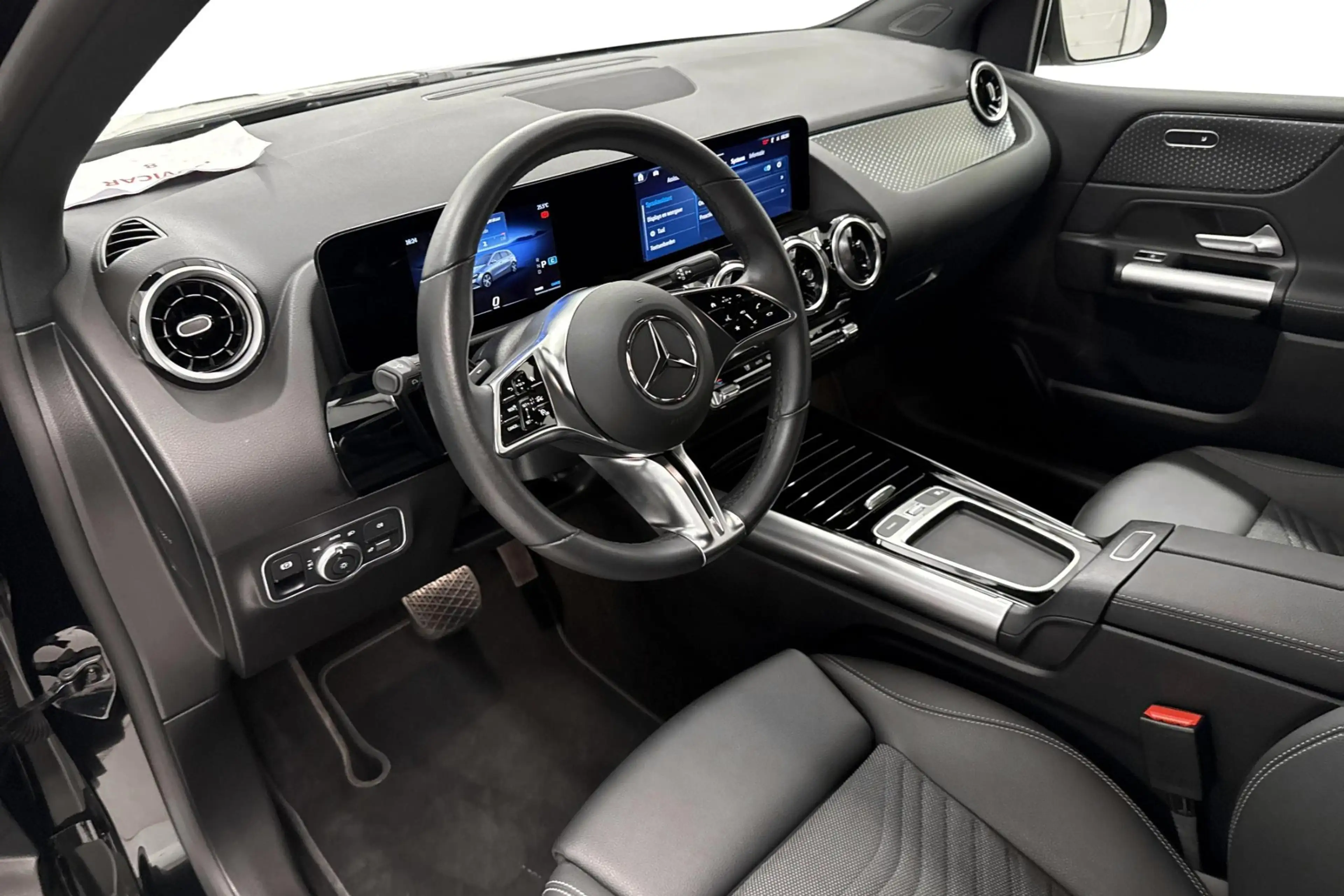 Mercedes-Benz B 180 B Business Line — photo 11
