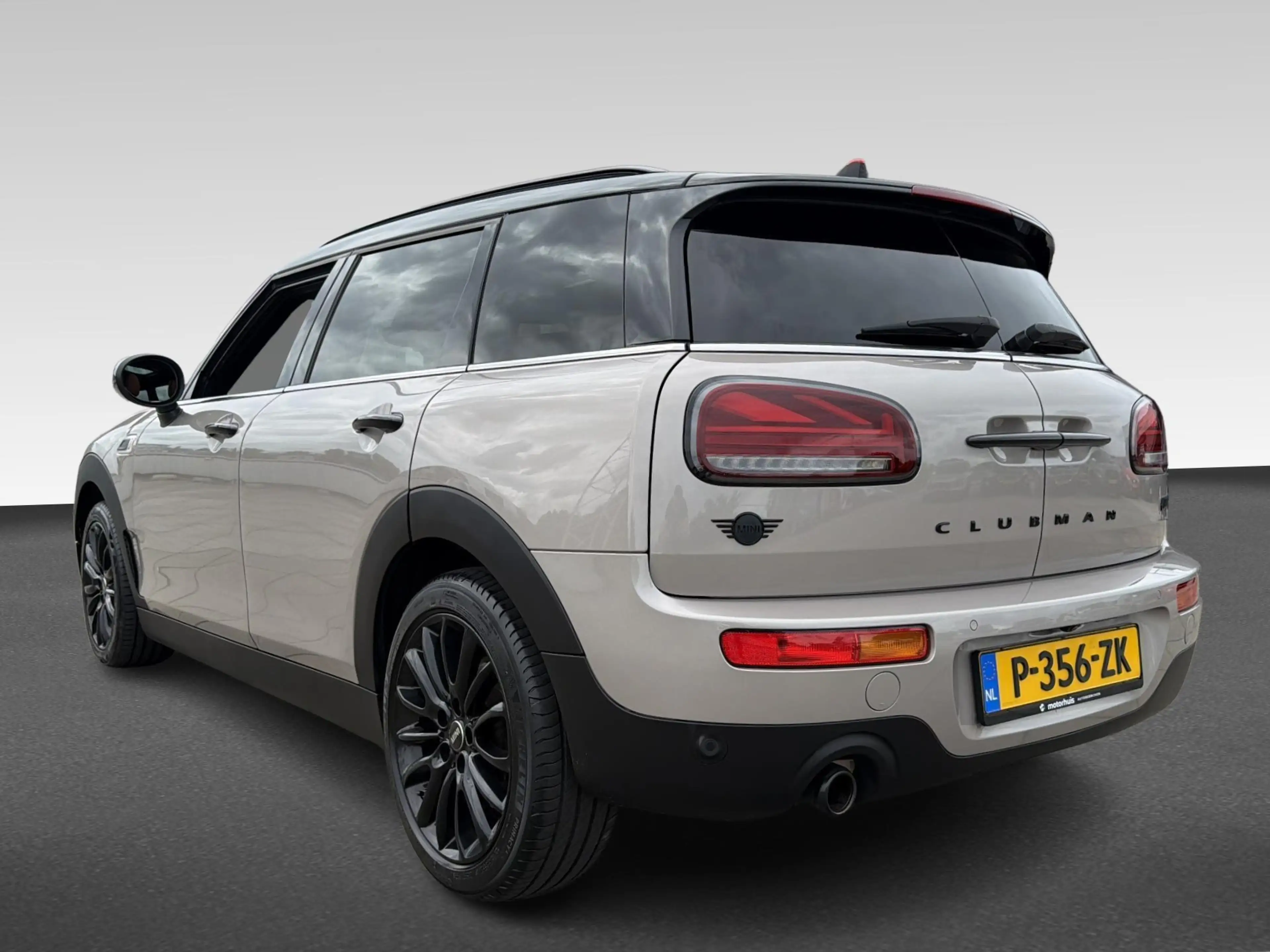 MINI Cooper Clubman 1.5 Business Edition | Apple Carplay/Android Auto| — photo 3
