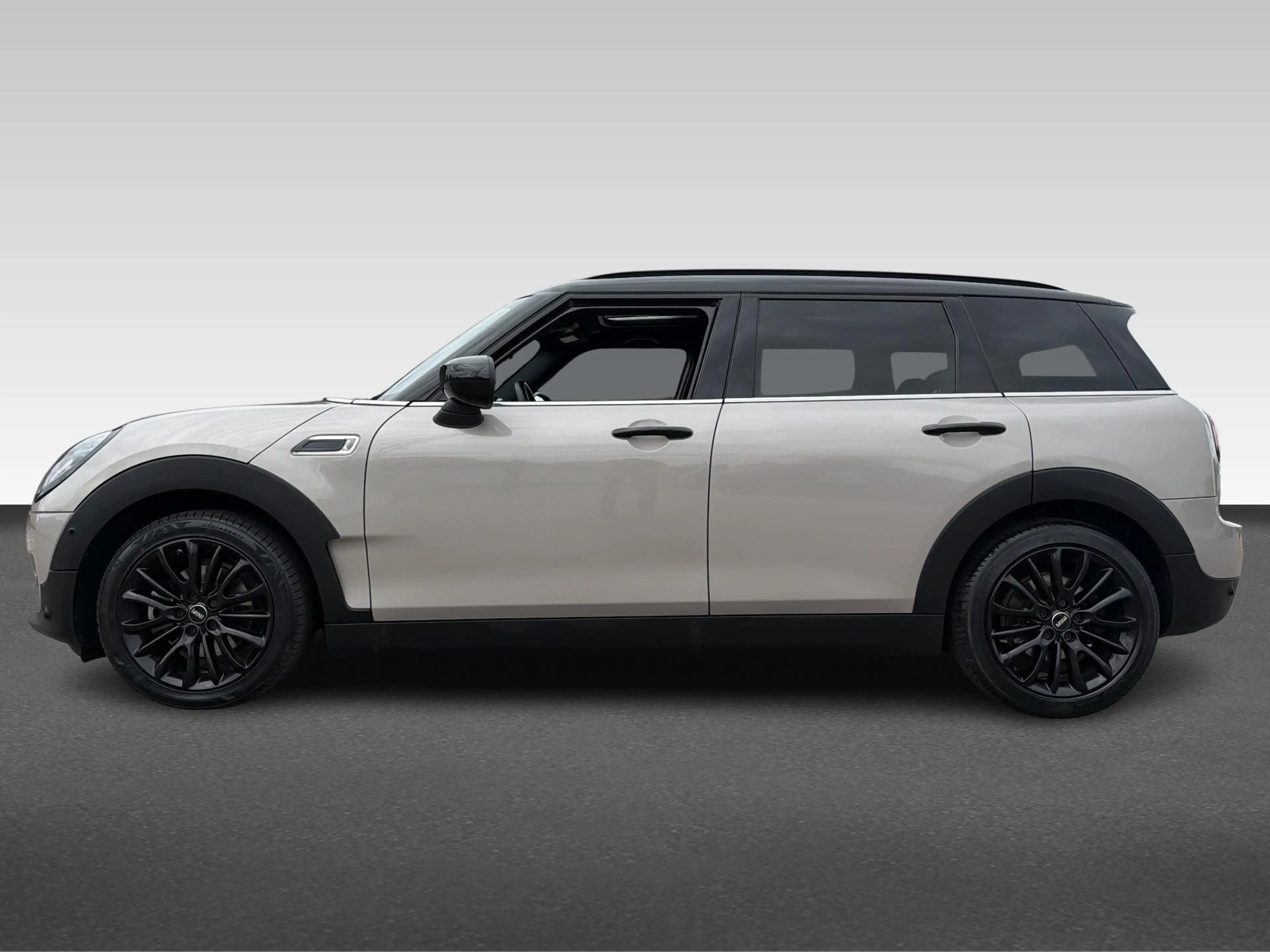 MINI Cooper Clubman 1.5 Business Edition | Apple Carplay/Android Auto| — photo 2