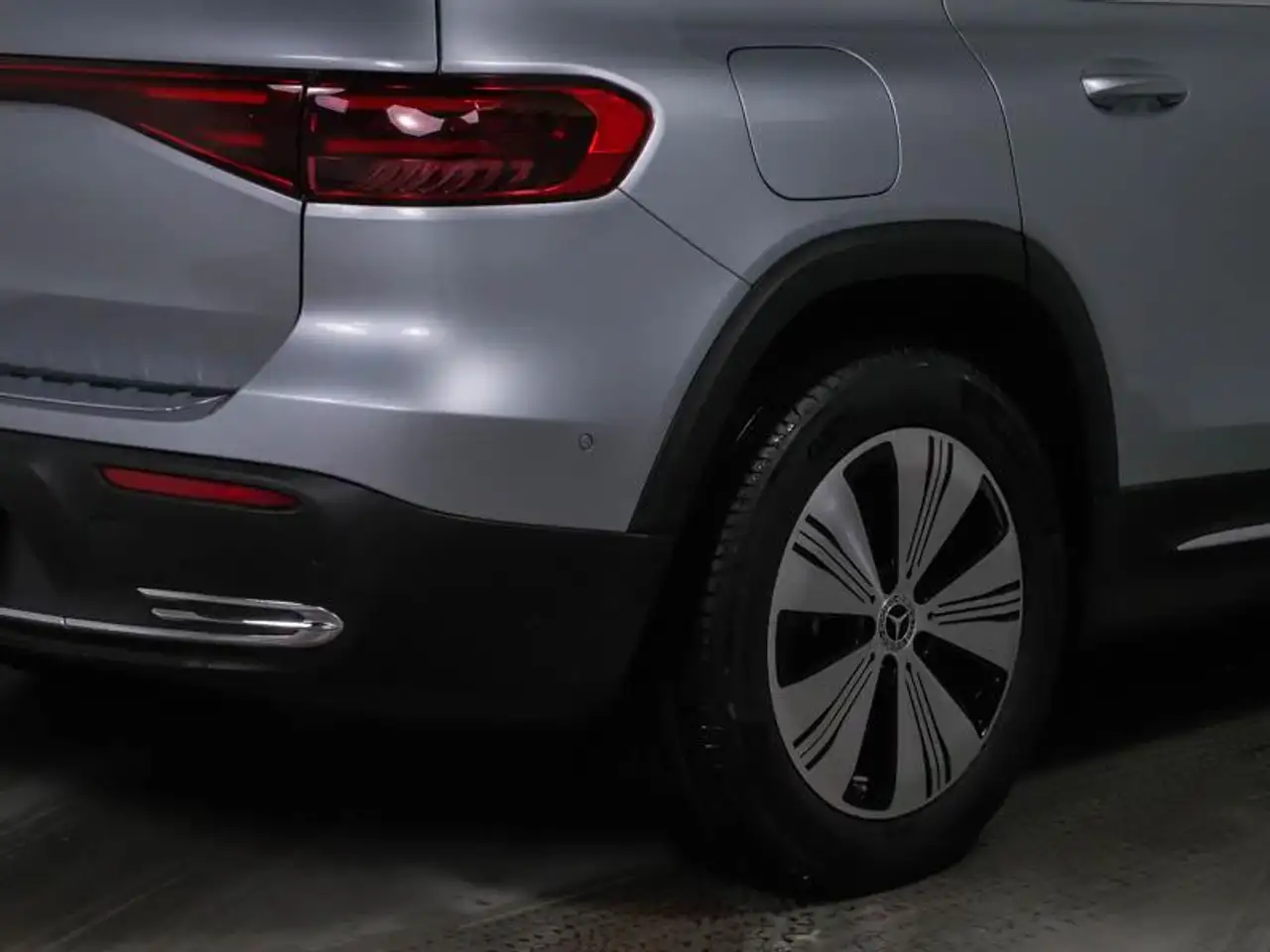 Mercedes-Benz EQB 250 EQB 250+ Business Line 10