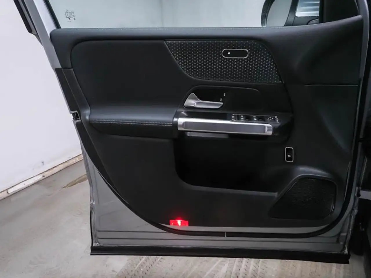 Mercedes-Benz EQB 250 EQB 250+ Business Line 9
