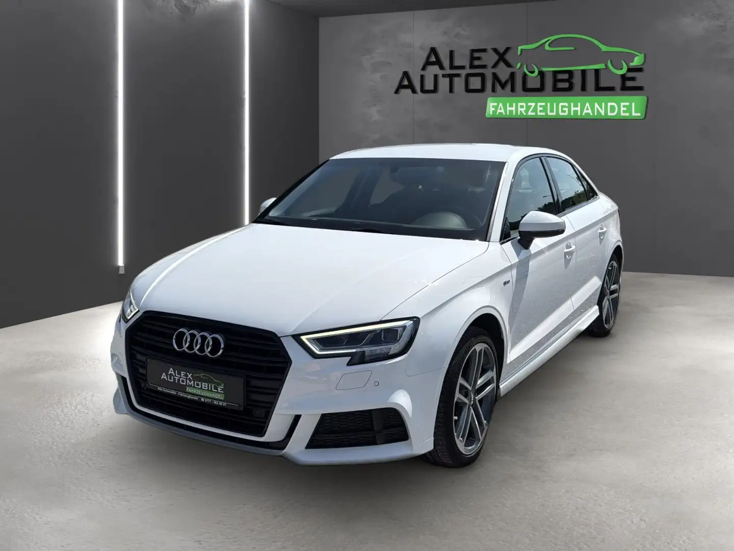 Audi A3 Limousine S line**LED**Navi** Blanc - 2
