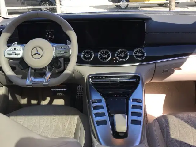 Mercedes-Benz Amg GT view 8