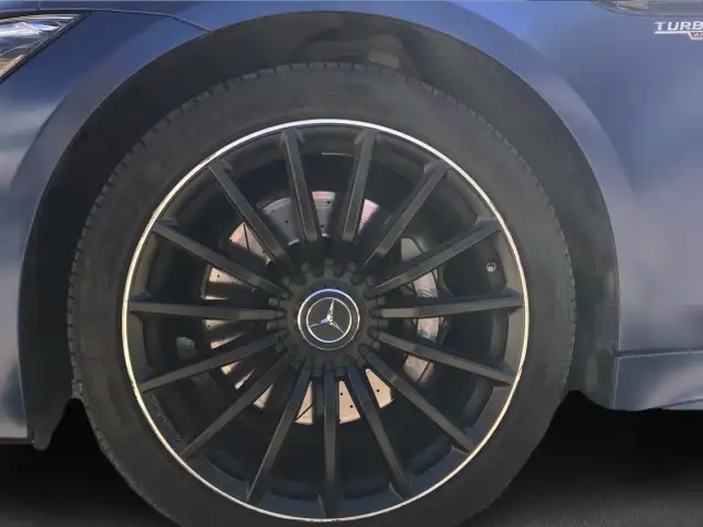 Mercedes-Benz Amg GT view 5