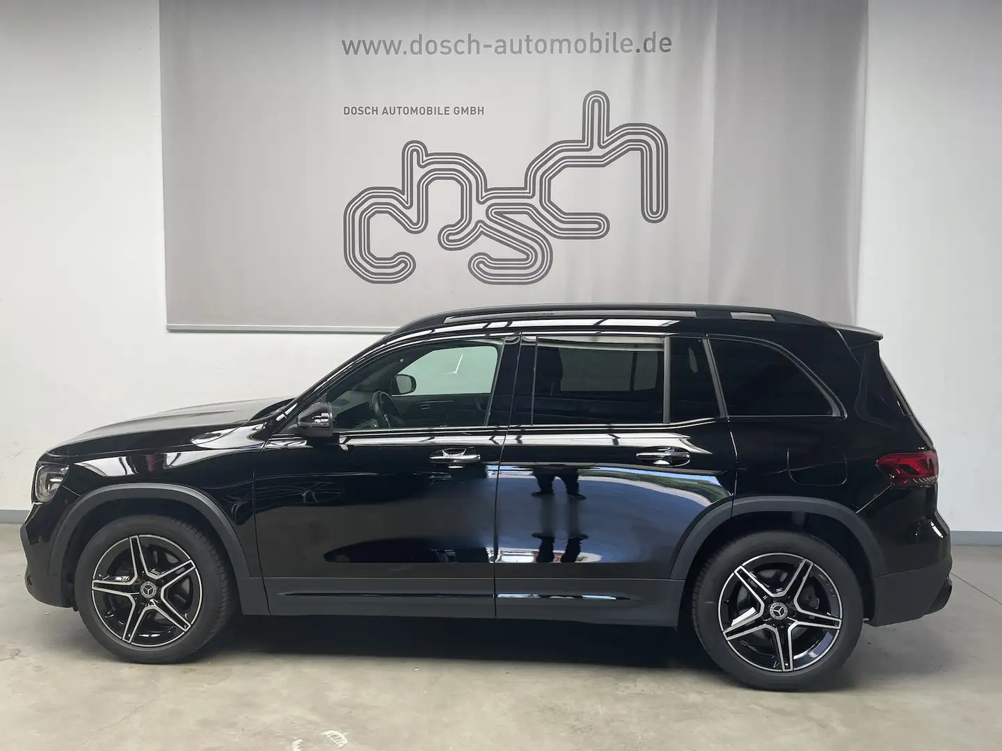Mercedes-Benz GLB 220 d AMG/MULTIBEAM/Ambiente/AHK/NIGHT Negro - 2