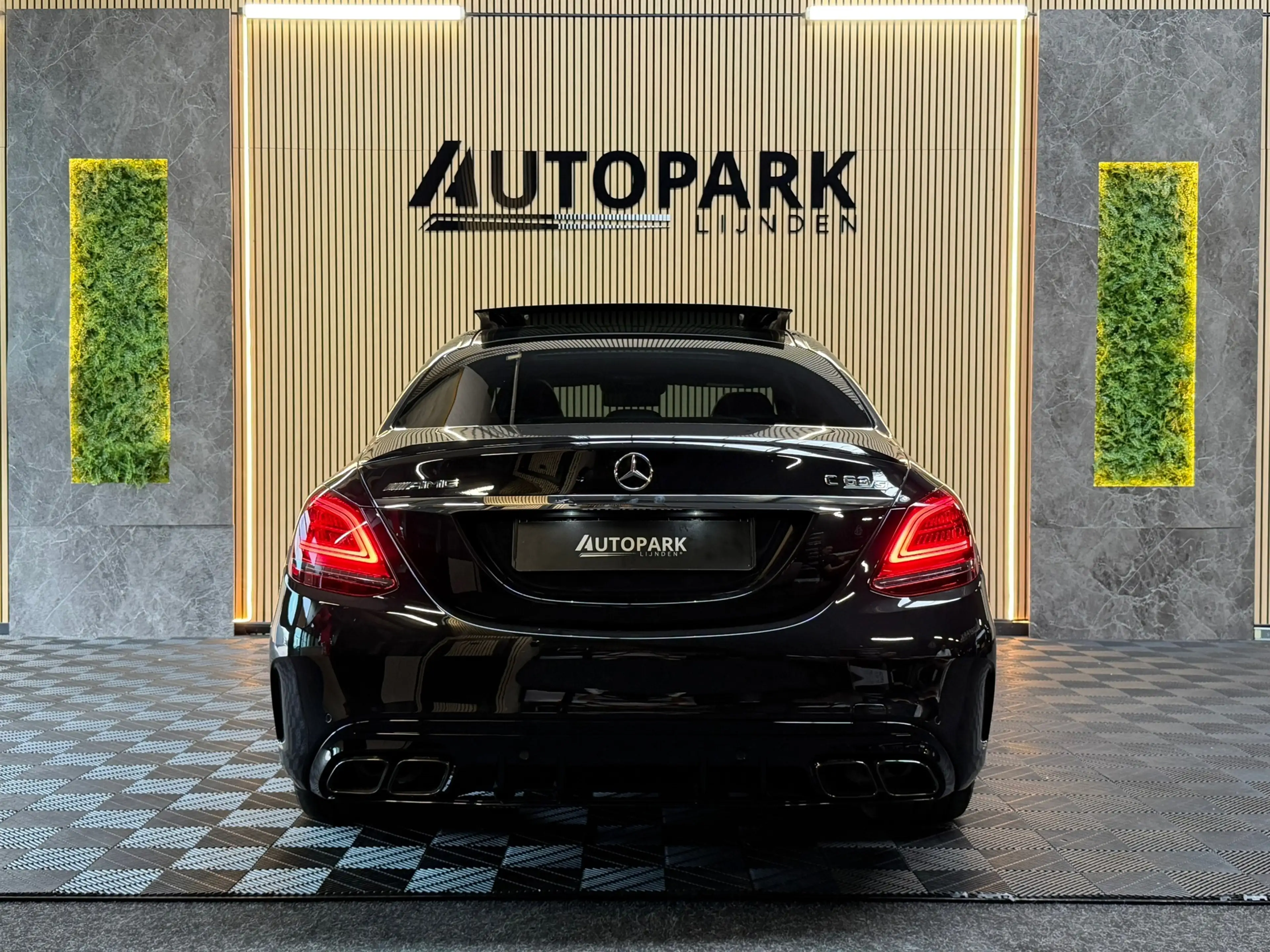 Mercedes-Benz C 63 AMG S |PANO|360 CAM|STOELVERKOELING|HUD|KBURMESTER|MEM — photo 4