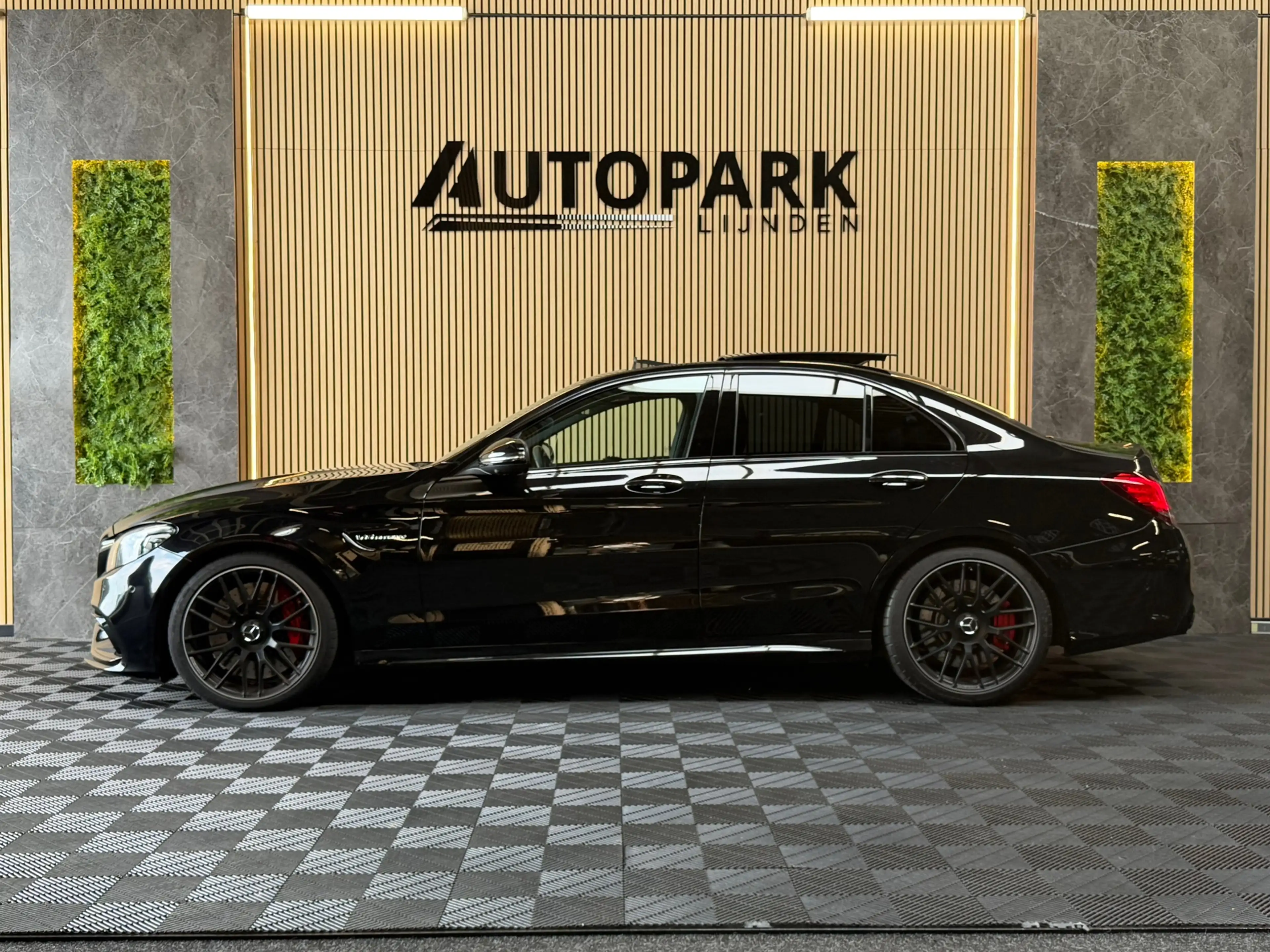 Mercedes-Benz C 63 AMG S |PANO|360 CAM|STOELVERKOELING|HUD|KBURMESTER|MEM — photo 2
