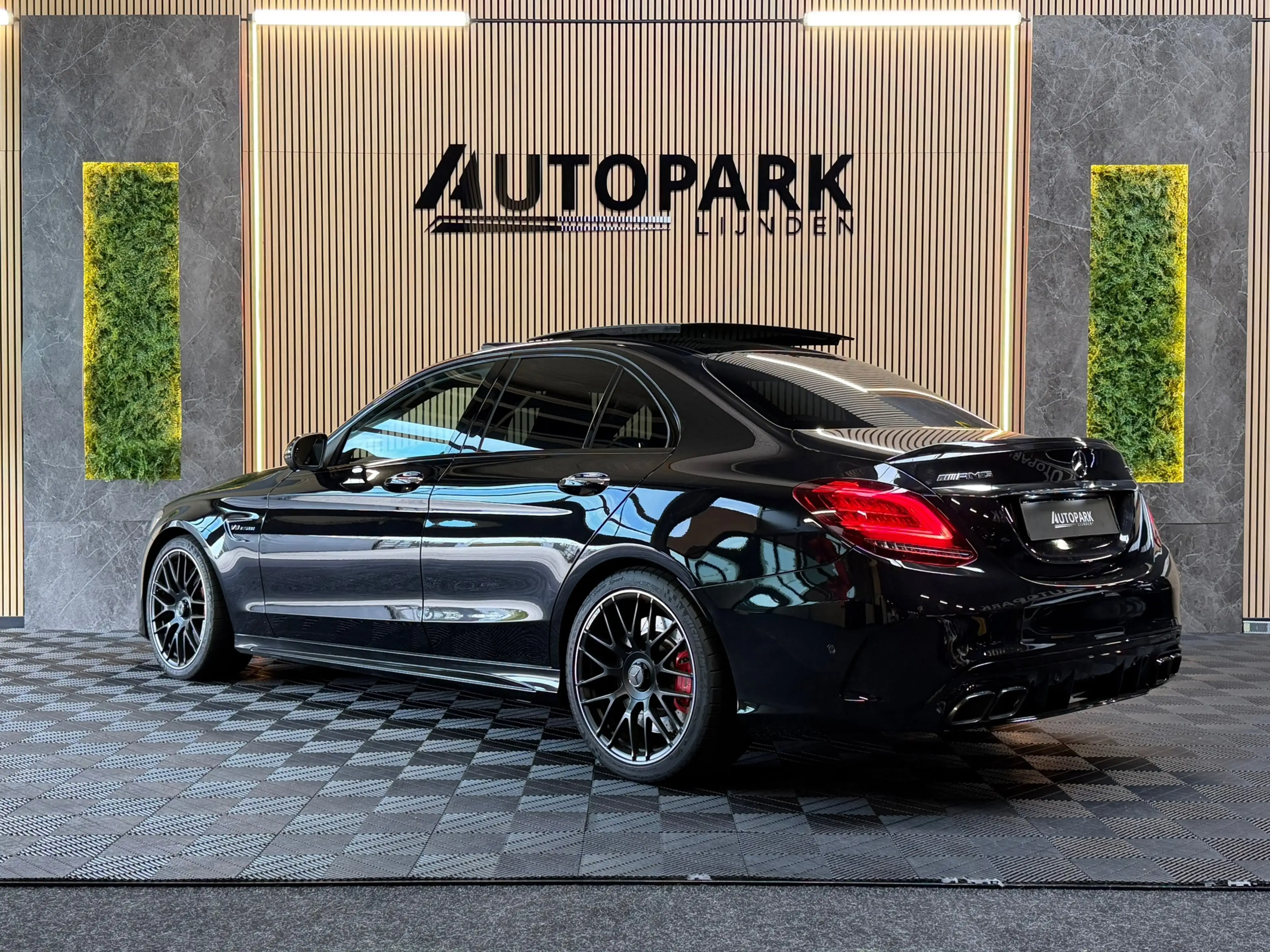 Mercedes-Benz C 63 AMG S |PANO|360 CAM|STOELVERKOELING|HUD|KBURMESTER|MEM — photo 3