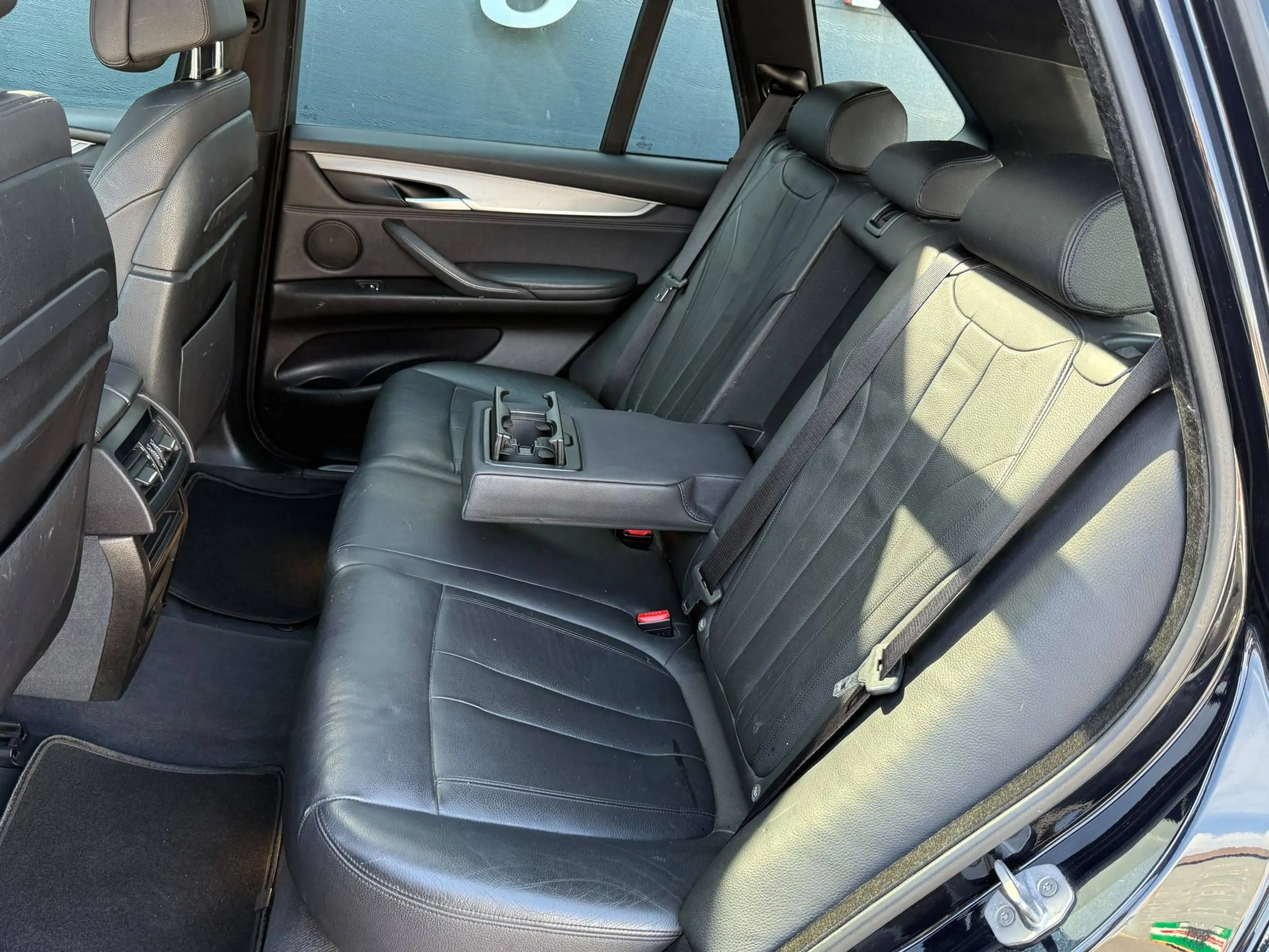 BMW X5 xdrive 40E_HYBRID_PROBLEME MOTEUR_PRIX MARCHAND_ — photo 8