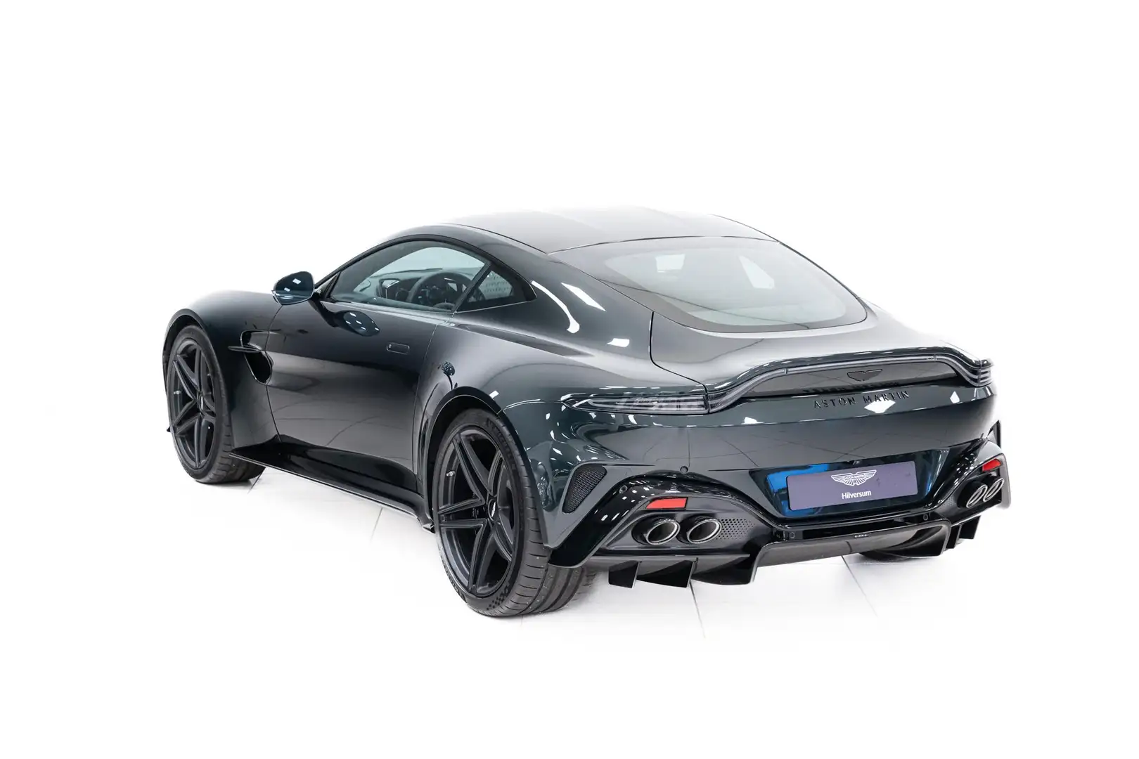 Aston Martin Vantage Coupe 25MY Groen - 2