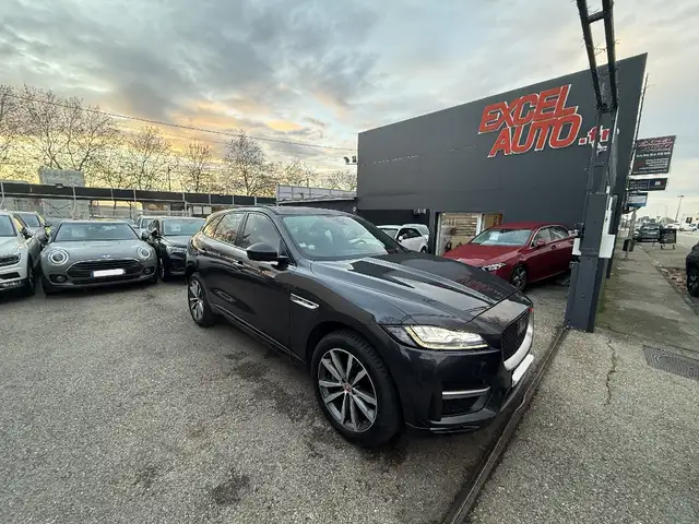 Jaguar F-Pace V6 3.0D 300ch AWD BVA8 R-Sport