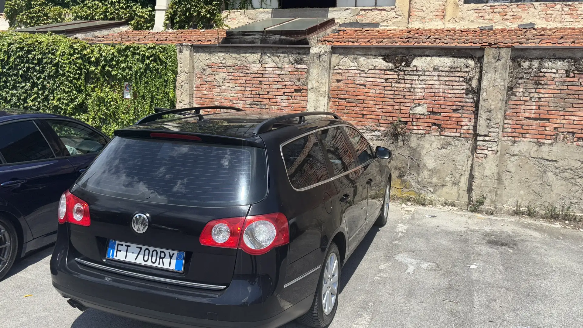 Volkswagen Passat Variant 2.0 tdi Highline 4motion dpf - 2