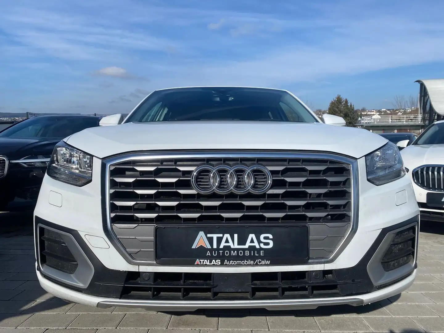 Audi Q2 TDI Sport Design*S tronic* Blanc - 2