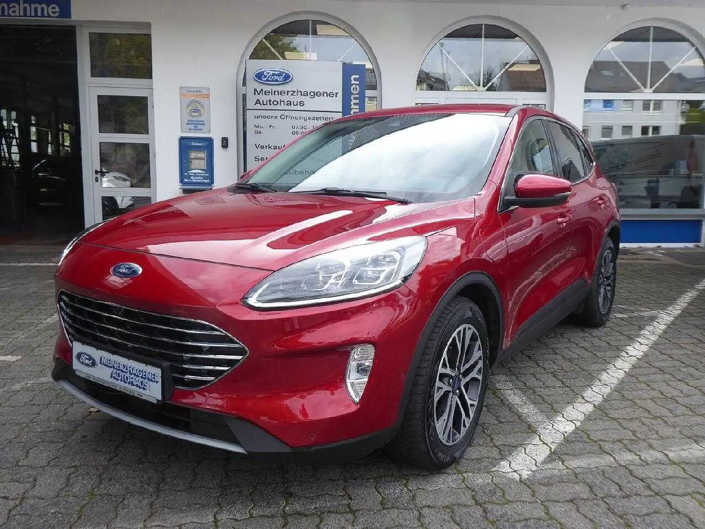 Ford Kuga Plug-In Hybrid Titanium X,Rückfahrkamera Rot - 1