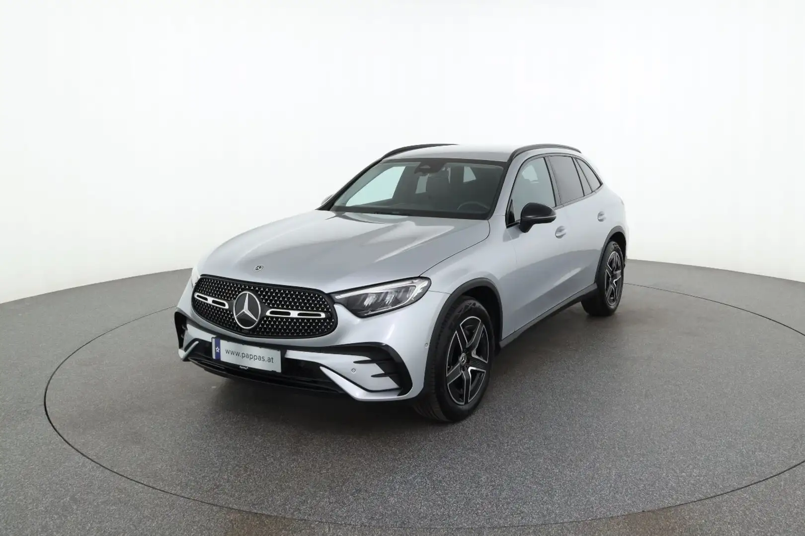 Mercedes-Benz GLC 220 d 4MATIC PTS Cam Distr AUT LED SHZ Keyl Silber - 2