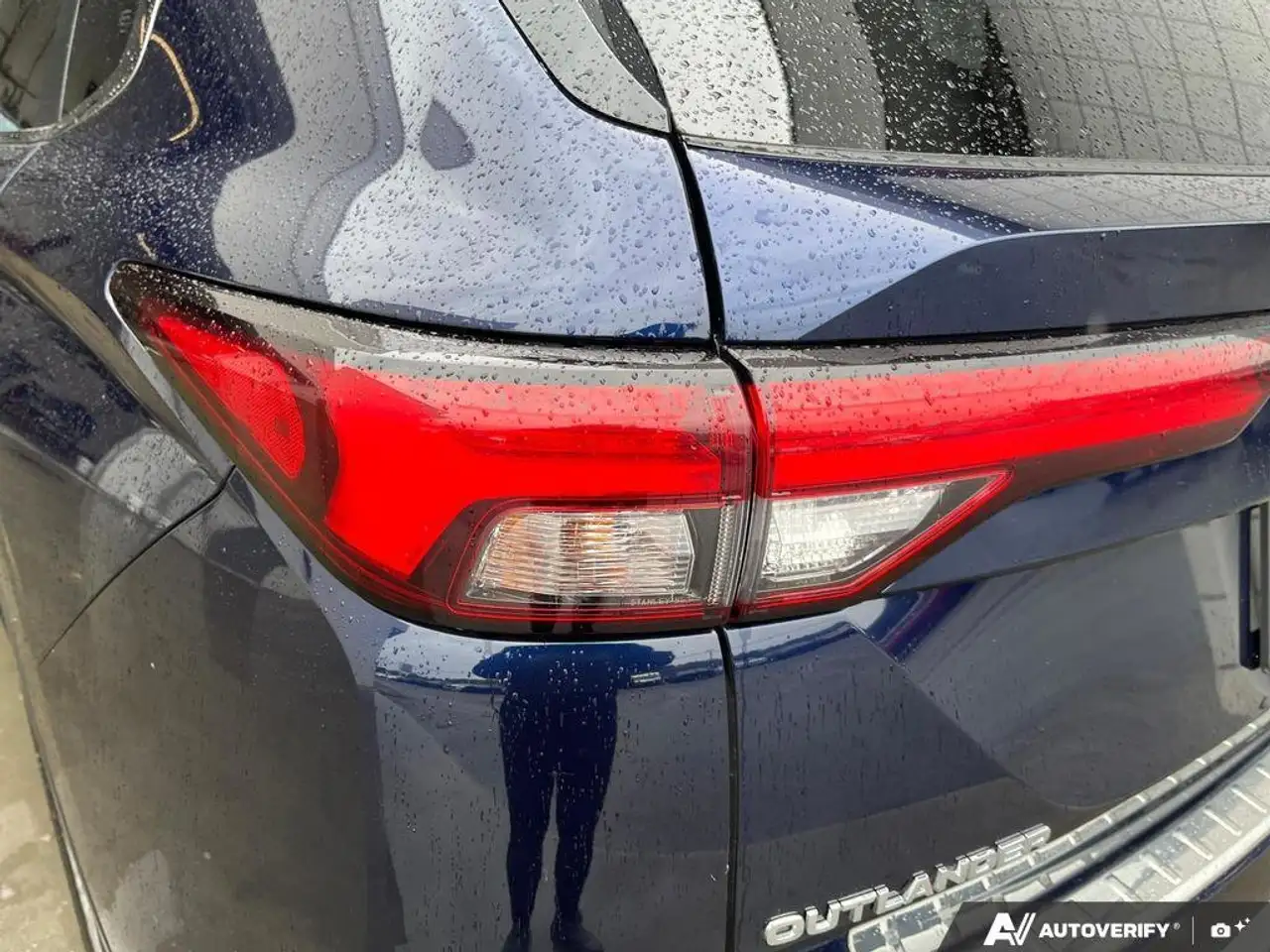 Mitsubishi Outlander снимка Mitsubishi Outlander