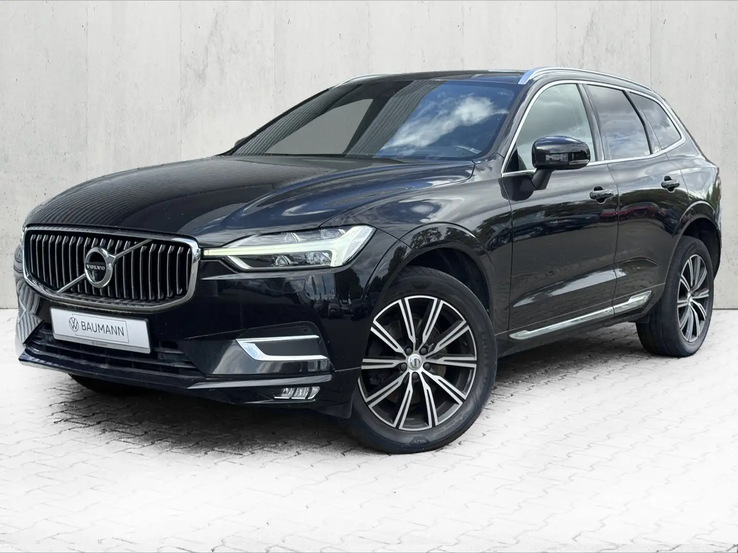 Volvo XC60 D5 AWD Inscription Schwarz - 2