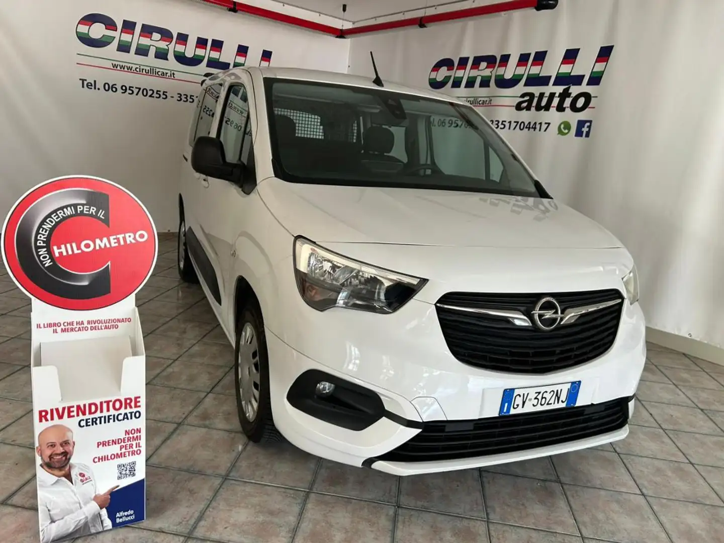Opel Combo N1 1.5 Diesel 100CV S&S LIFE ED. PLUS Blanc - 1