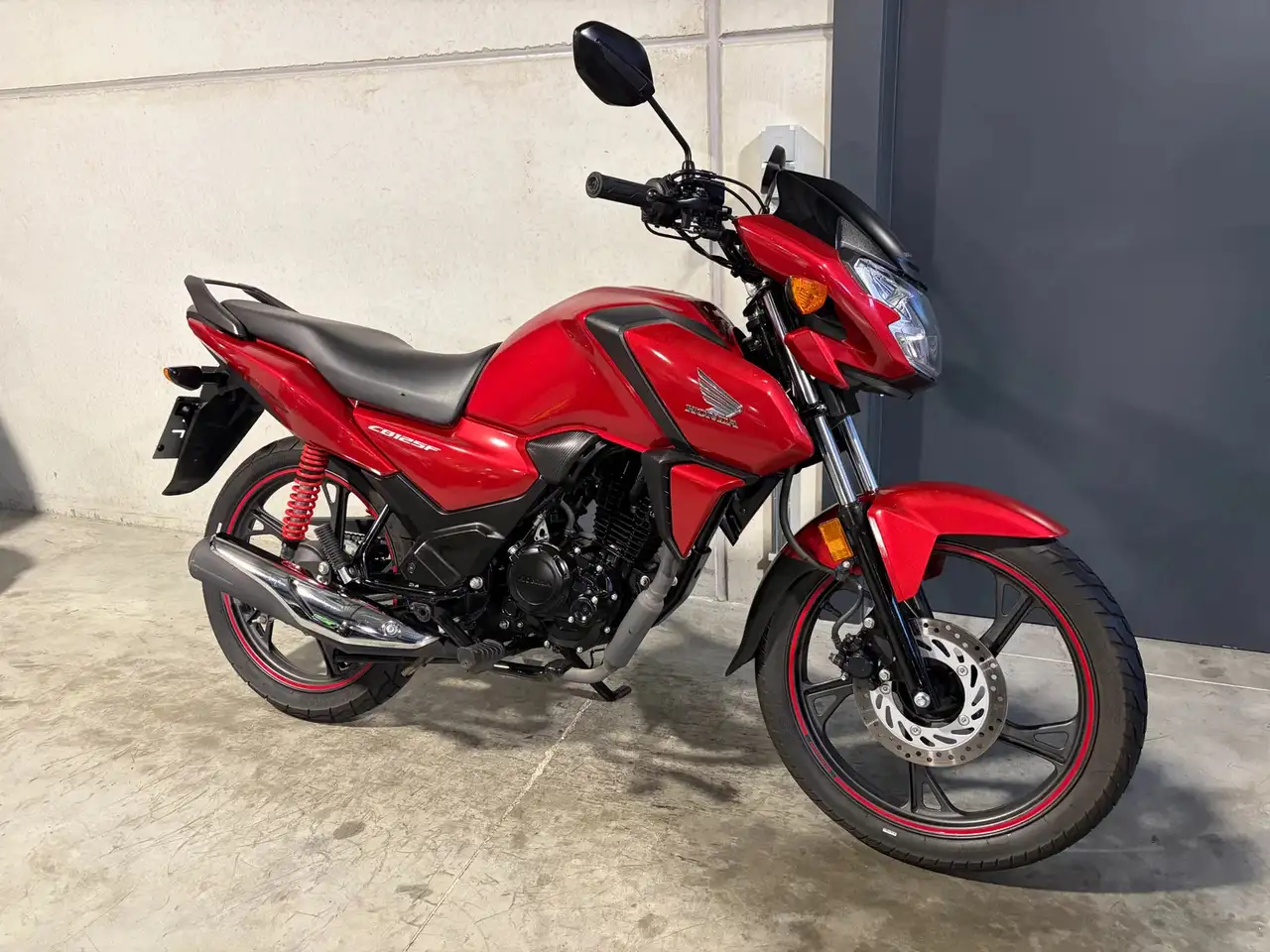 Honda CB 125